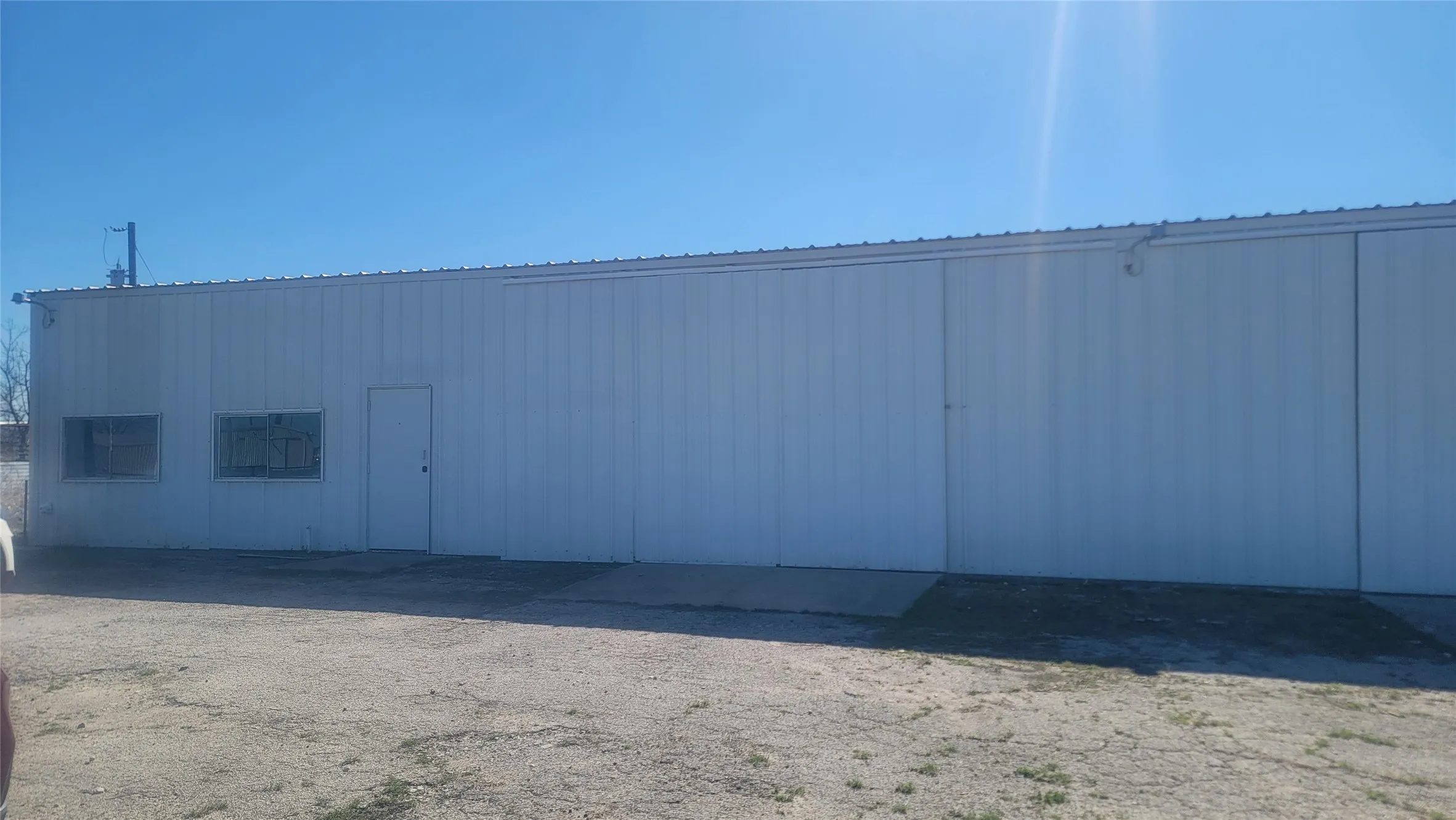 Business For Rent in Hunt County , 1969 Interstate Highway 30 W, Greenville, Texas 75402, 0, 0, Garage spaces, 0 Sqft, built in 1970, Preowned, mls#21228703, Real Estate Agent in Greenville, Homes For Rent in Hunt county, Homes For Rent in Greenville, Realtor in Greenville Texas, Real Estate Brokerage Independent Realty Texas, Luminita Cordes Realtor