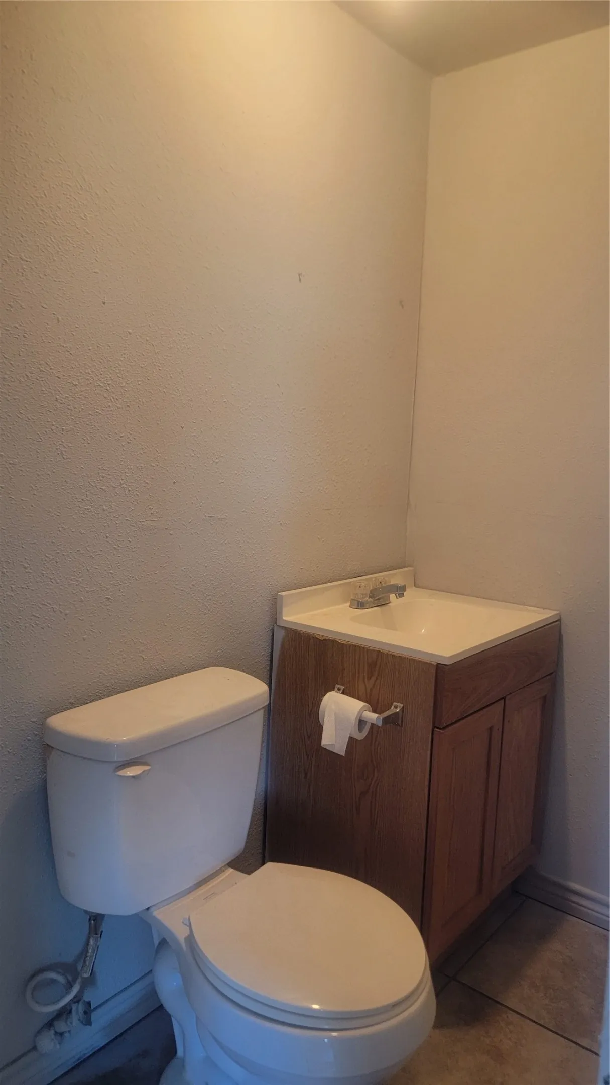 Business For Rent in Hunt County , 1969 Interstate Highway 30 W, Greenville, Texas 75402, 0, 0, Garage spaces, 0 Sqft, built in 1970, Preowned, mls#21228703, Real Estate Agent in Greenville, Homes For Rent in Hunt county, Homes For Rent in Greenville, Realtor in Greenville Texas, Real Estate Brokerage Independent Realty Texas, Luminita Cordes Realtor