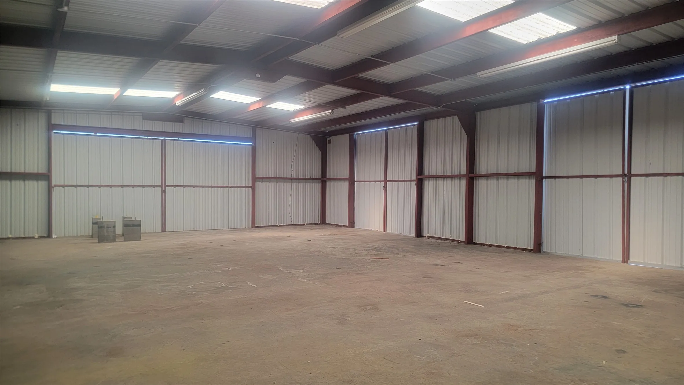 Business For Rent in Hunt County , 1969 Interstate Highway 30 W, Greenville, Texas 75402, 0, 0, Garage spaces, 0 Sqft, built in 1970, Preowned, mls#21228703, Real Estate Agent in Greenville, Homes For Rent in Hunt county, Homes For Rent in Greenville, Realtor in Greenville Texas, Real Estate Brokerage Independent Realty Texas, Luminita Cordes Realtor