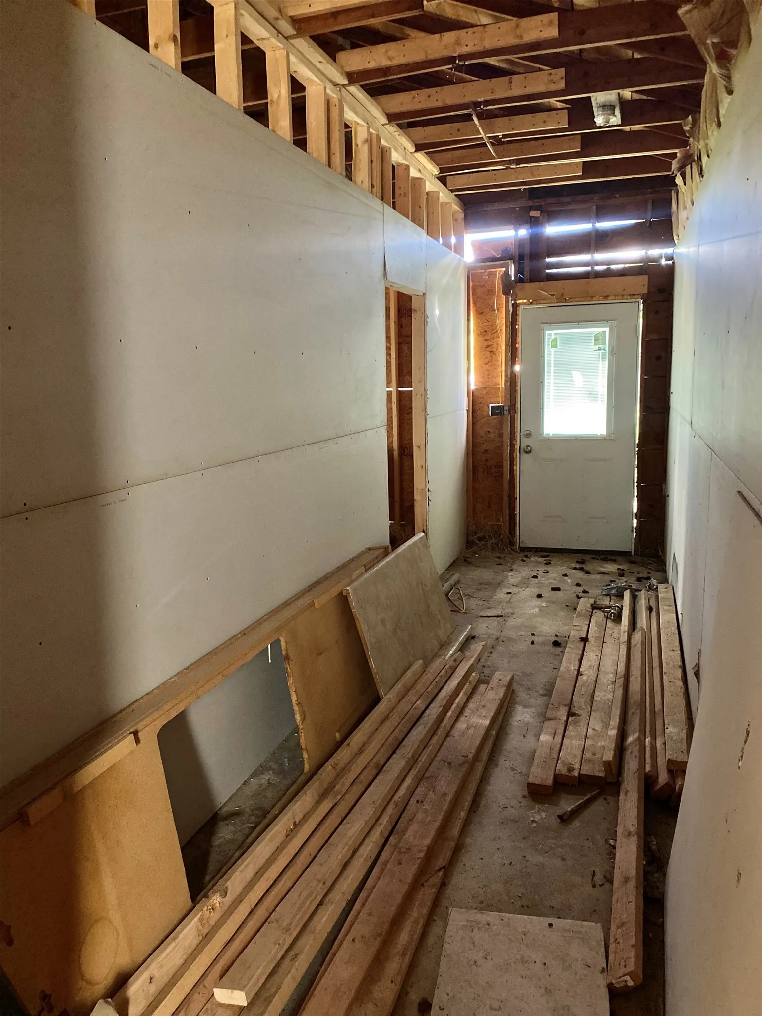 Single Family Residence For Sale in Brown County , 2200 Avenue C, Brownwood, Texas 76801, 0, 2 Bathrooms, Garage spaces, 1,530 Sqft, built in 0, Price $60,000, mls#21222084, Real Estate Agent in Brownwood, Homes For Sale in Brown county, Homes For Sale in Brownwood, Realtor in Brownwood Texas, Real Estate Brokerage Independent Realty Texas, Luminita Cordes Realtor
