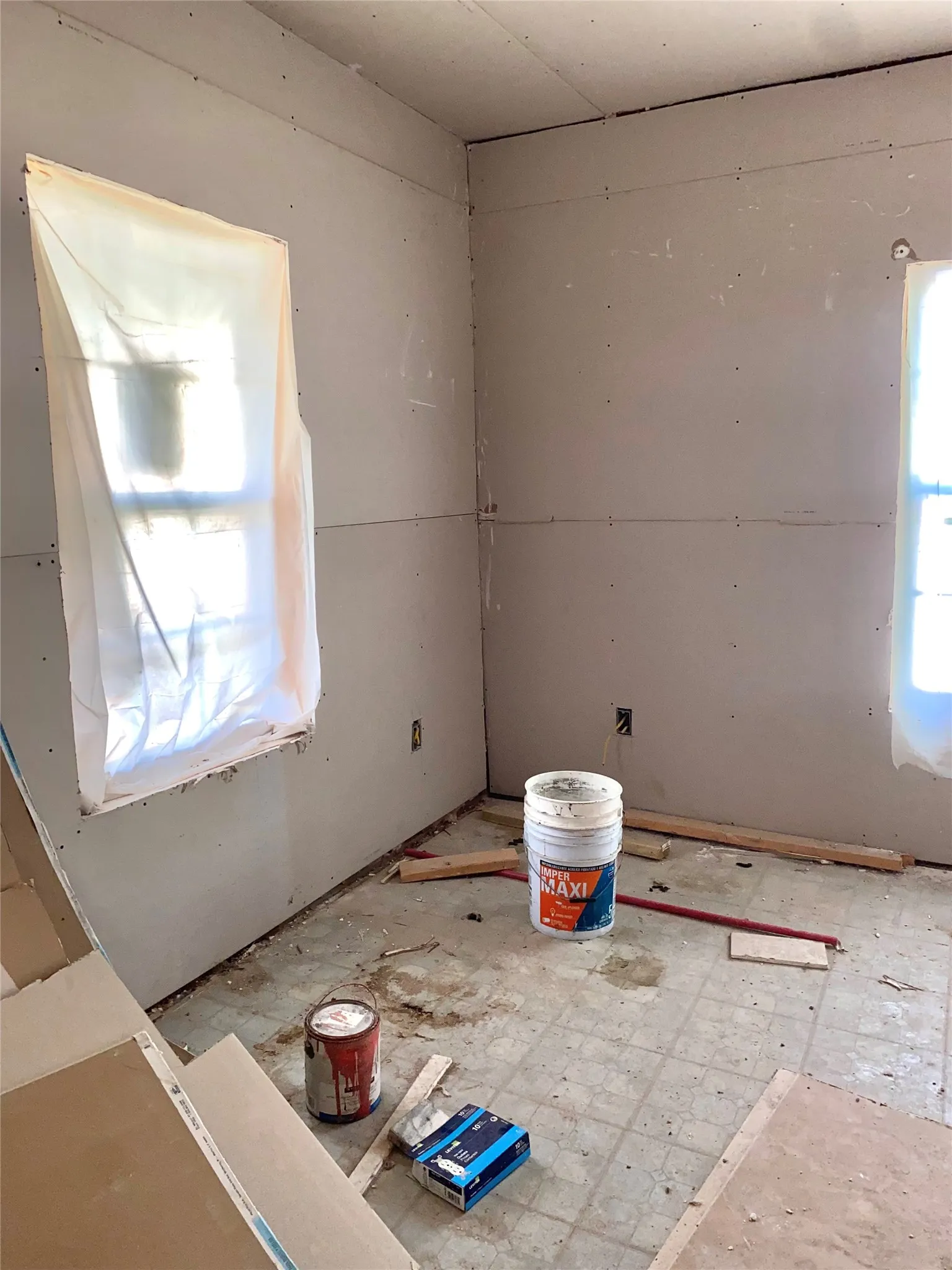 Single Family Residence For Sale in Brown County , 2200 Avenue C, Brownwood, Texas 76801, 0, 2 Bathrooms, Garage spaces, 1,530 Sqft, built in 0, Price $60,000, mls#21222084, Real Estate Agent in Brownwood, Homes For Sale in Brown county, Homes For Sale in Brownwood, Realtor in Brownwood Texas, Real Estate Brokerage Independent Realty Texas, Luminita Cordes Realtor
