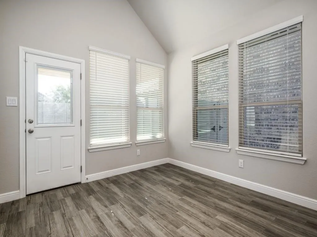 Single Family Residence For Rent in Denton County , 1316 Millerbird Way, Argyle, Texas 76226, 4 Bedroom, 2 Bathroom, 2 Garage spaces, 1,806 Sqft, built in 2021, Preowned, mls#21228762, Real Estate Agent in Argyle, Homes For Rent in Denton county, Homes For Rent in Argyle, Realtor in Argyle Texas, Real Estate Brokerage Independent Realty Texas, Luminita Cordes Realtor