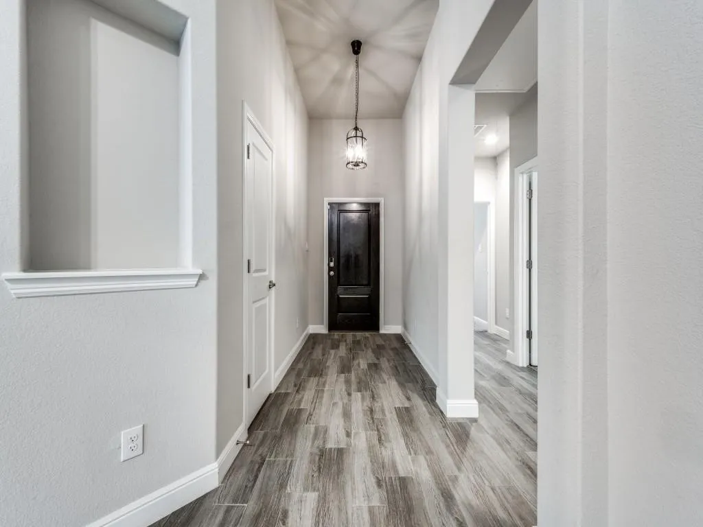 Single Family Residence For Rent in Denton County , 1316 Millerbird Way, Argyle, Texas 76226, 4 Bedroom, 2 Bathroom, 2 Garage spaces, 1,806 Sqft, built in 2021, Preowned, mls#21228762, Real Estate Agent in Argyle, Homes For Rent in Denton county, Homes For Rent in Argyle, Realtor in Argyle Texas, Real Estate Brokerage Independent Realty Texas, Luminita Cordes Realtor