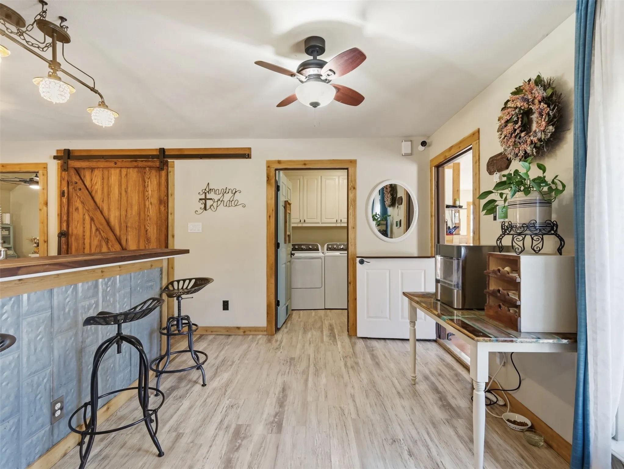Farm For Sale in Fannin County , 3823 State Highway 11, Bonham, Texas 75418, 4 Bedroom, 2 Bathroom, 2 Garage spaces, 2,504 Sqft, built in 2006, Preowned, mls#21228781, Real Estate Agent in Bonham, Homes For Sale in Fannin county, Homes For Sale in Bonham, Realtor in Bonham Texas, Real Estate Brokerage Independent Realty Texas, Luminita Cordes Realtor