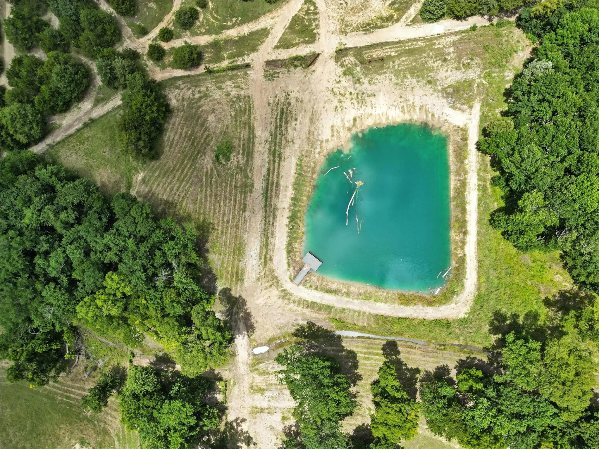 Farm For Sale in Fannin County , 3823 State Highway 11, Bonham, Texas 75418, 4 Bedroom, 2 Bathroom, 2 Garage spaces, 2,504 Sqft, built in 2006, Preowned, mls#21228781, Real Estate Agent in Bonham, Homes For Sale in Fannin county, Homes For Sale in Bonham, Realtor in Bonham Texas, Real Estate Brokerage Independent Realty Texas, Luminita Cordes Realtor