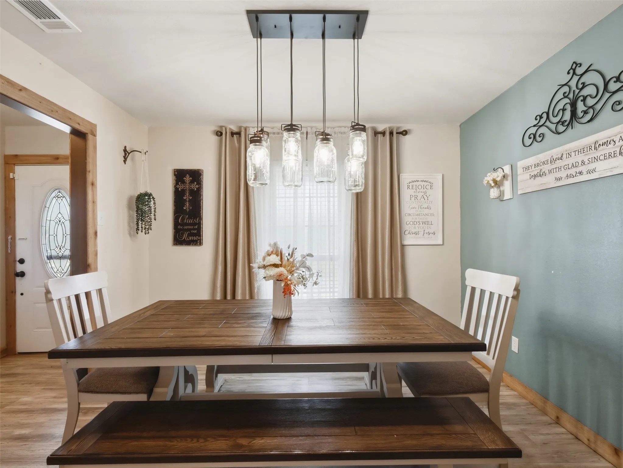 Farm For Sale in Fannin County , 3823 State Highway 11, Bonham, Texas 75418, 4 Bedroom, 2 Bathroom, 2 Garage spaces, 2,504 Sqft, built in 2006, Preowned, mls#21228781, Real Estate Agent in Bonham, Homes For Sale in Fannin county, Homes For Sale in Bonham, Realtor in Bonham Texas, Real Estate Brokerage Independent Realty Texas, Luminita Cordes Realtor