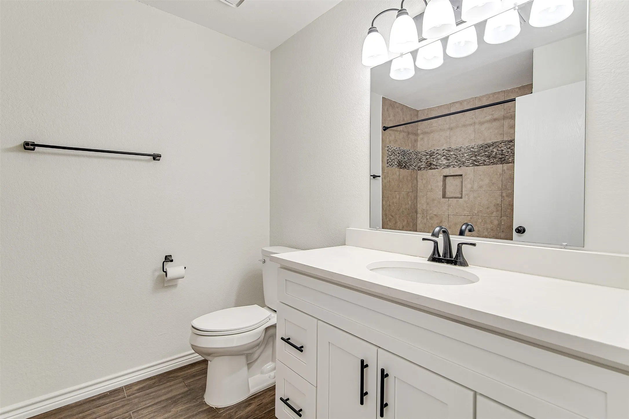 Single Family Residence For Sale in Tarrant County , 6713 Inwood Drive, North Richland Hills, Texas 76182, 3 Bedroom, 2 Bathroom, 2 Garage spaces, 1,780 Sqft, built in 1986, mls#21224566, Real Estate Agent in North Richland Hills, Homes For Sale in Tarrant county, Homes For Sale in North Richland Hills, Realtor in North Richland Hills Texas, Real Estate Brokerage Independent Realty Texas, Luminita Cordes Realtor