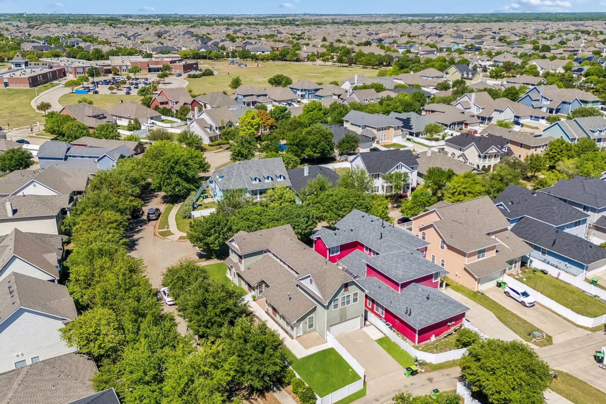 close to park, ponds & elementary school