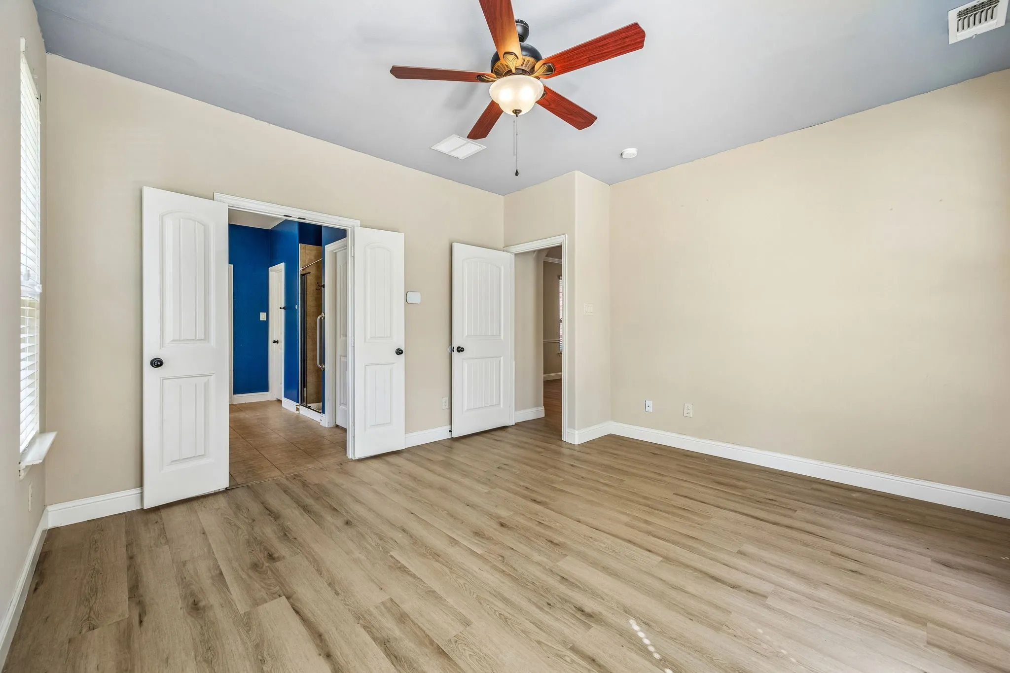 Single Family Residence For Sale in Denton County , 1000 Haley Court, Savannah, Texas 76227, 4 Bedroom, 3 Bathroom, 2 Garage spaces, 2,844 Sqft, built in 2010, Preowned, mls#21228684, Real Estate Agent in Savannah, Homes For Sale in Denton county, Homes For Sale in Savannah, Realtor in Savannah Texas, Real Estate Brokerage Independent Realty Texas, Luminita Cordes Realtor