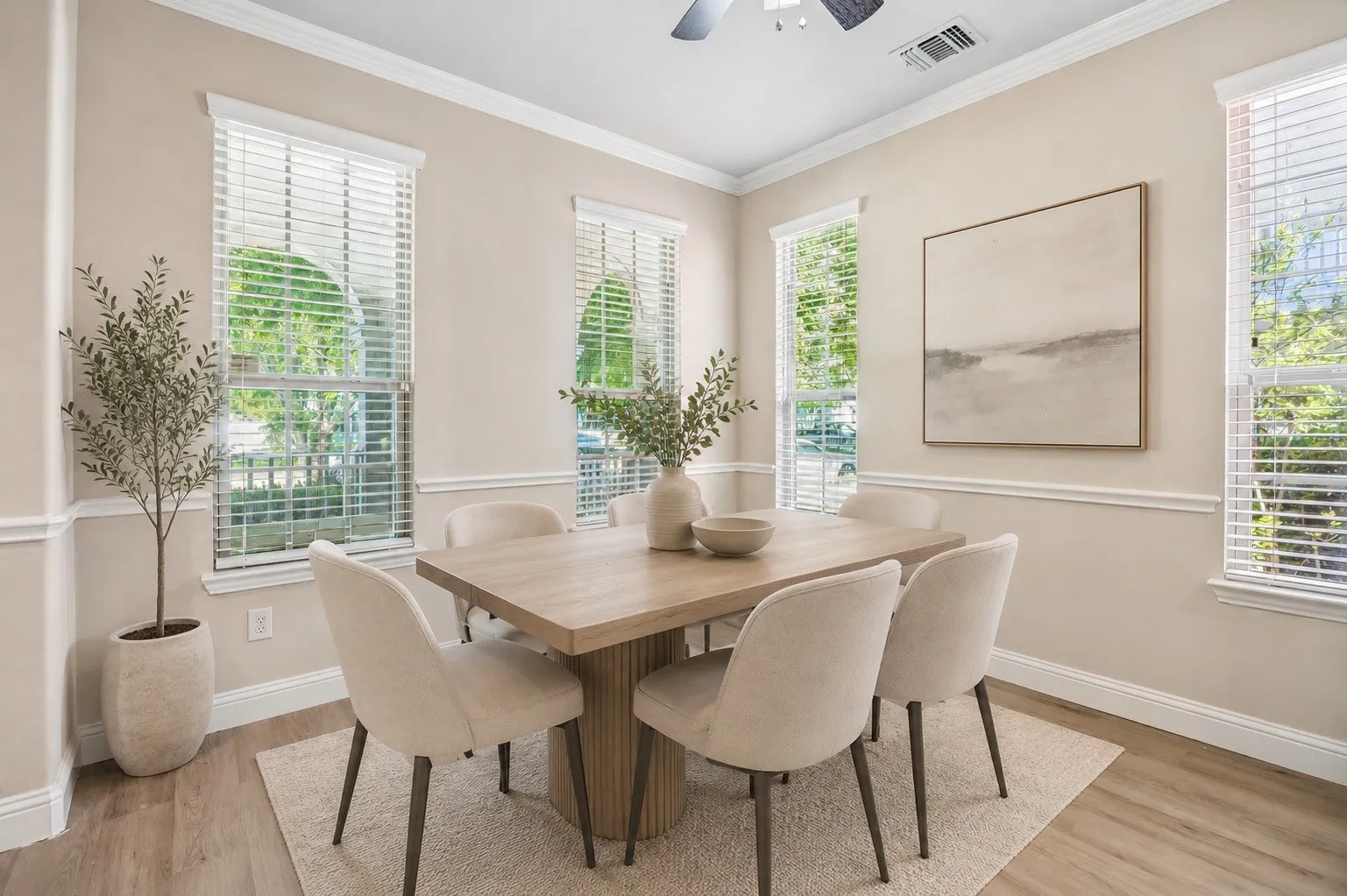 Single Family Residence For Sale in Denton County , 1000 Haley Court, Savannah, Texas 76227, 4 Bedroom, 3 Bathroom, 2 Garage spaces, 2,844 Sqft, built in 2010, Preowned, mls#21228684, Real Estate Agent in Savannah, Homes For Sale in Denton county, Homes For Sale in Savannah, Realtor in Savannah Texas, Real Estate Brokerage Independent Realty Texas, Luminita Cordes Realtor