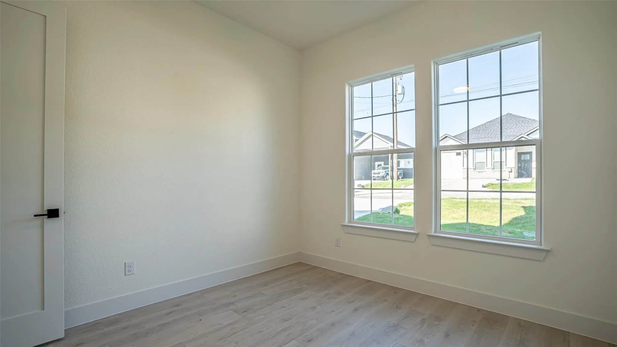 For Sale in Hood County , 5634, 5702, 5624 Barkridge & Van Horn Drive, Granbury, Texas 76048, 12 Bedrooms, 10 Bathrooms, 6 Garage spaces, 0 Sqft, built in 2025, New Construction - Complete, Price $999,000, mls#21228864, Real Estate Agent in Granbury, Homes For Sale in Hood county, Homes For Sale in Granbury, Realtor in Granbury Texas, Real Estate Brokerage Independent Realty Texas, Luminita Cordes Realtor