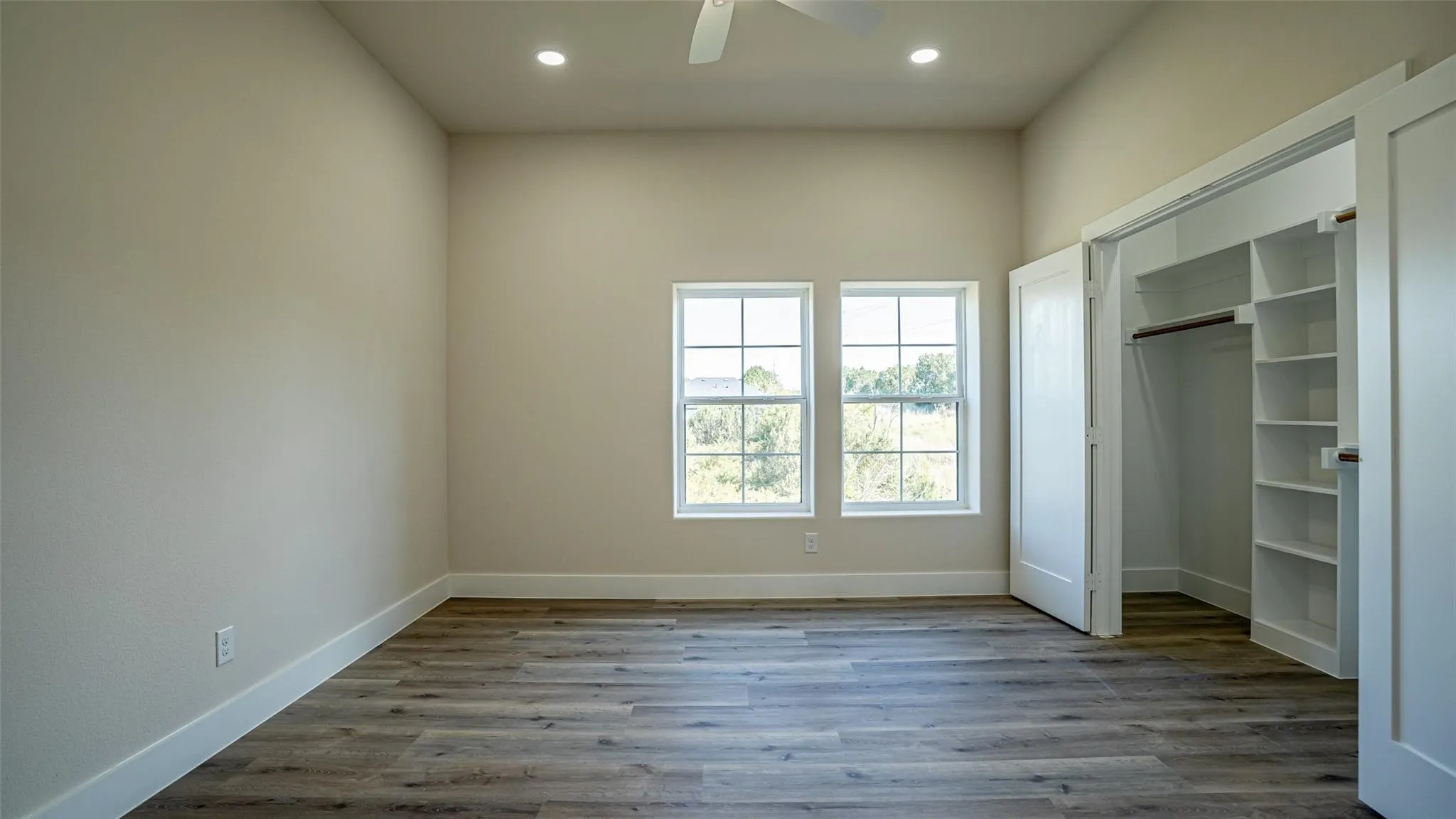 For Sale in Hood County , 5634, 5702, 5624 Barkridge & Van Horn Drive, Granbury, Texas 76048, 12 Bedrooms, 10 Bathrooms, 6 Garage spaces, 0 Sqft, built in 2025, New Construction - Complete, Price $999,000, mls#21228864, Real Estate Agent in Granbury, Homes For Sale in Hood county, Homes For Sale in Granbury, Realtor in Granbury Texas, Real Estate Brokerage Independent Realty Texas, Luminita Cordes Realtor