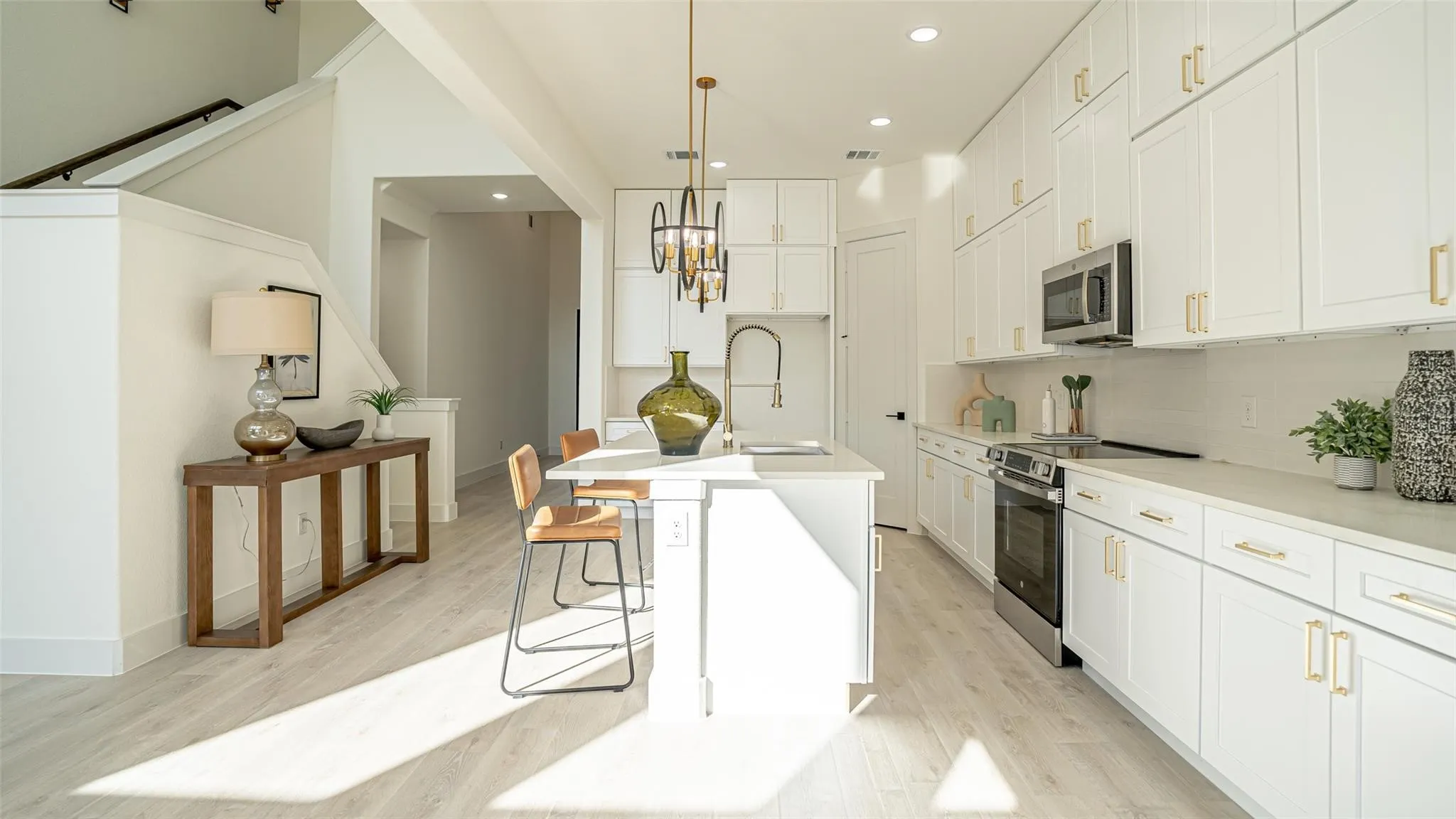 For Sale in Hood County , 5634, 5702, 5624 Barkridge & Van Horn Drive, Granbury, Texas 76048, 12 Bedrooms, 10 Bathrooms, 6 Garage spaces, 0 Sqft, built in 2025, New Construction - Complete, Price $999,000, mls#21228864, Real Estate Agent in Granbury, Homes For Sale in Hood county, Homes For Sale in Granbury, Realtor in Granbury Texas, Real Estate Brokerage Independent Realty Texas, Luminita Cordes Realtor