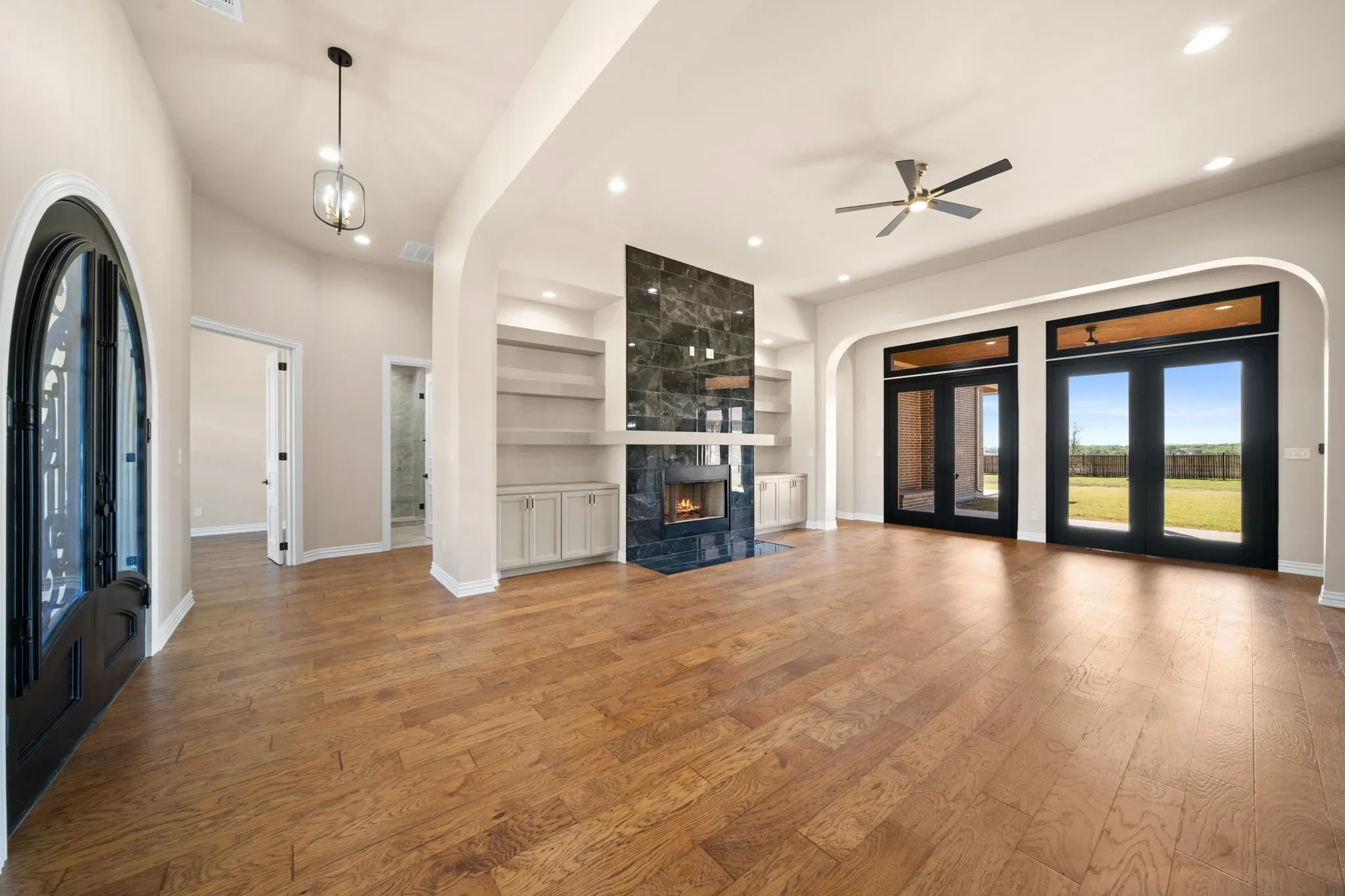 Single Family Residence For Sale in Ellis County , 1341 Greycrest Terrace, Midlothian, Texas 76065, 4 Bedroom, 5 Bathroom, 3 Garage spaces, 4,386 Sqft, built in 2026, New Construction - Complete, mls#21223486, Real Estate Agent in Midlothian, Homes For Sale in Ellis county, Homes For Sale in Midlothian, Realtor in Midlothian Texas, Real Estate Brokerage Independent Realty Texas, Luminita Cordes Realtor