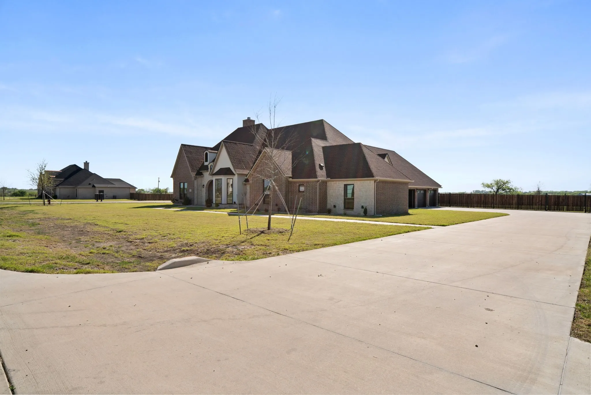 Single Family Residence For Sale in Ellis County , 1341 Greycrest Terrace, Midlothian, Texas 76065, 4 Bedroom, 5 Bathroom, 3 Garage spaces, 4,386 Sqft, built in 2026, New Construction - Complete, mls#21223486, Real Estate Agent in Midlothian, Homes For Sale in Ellis county, Homes For Sale in Midlothian, Realtor in Midlothian Texas, Real Estate Brokerage Independent Realty Texas, Luminita Cordes Realtor