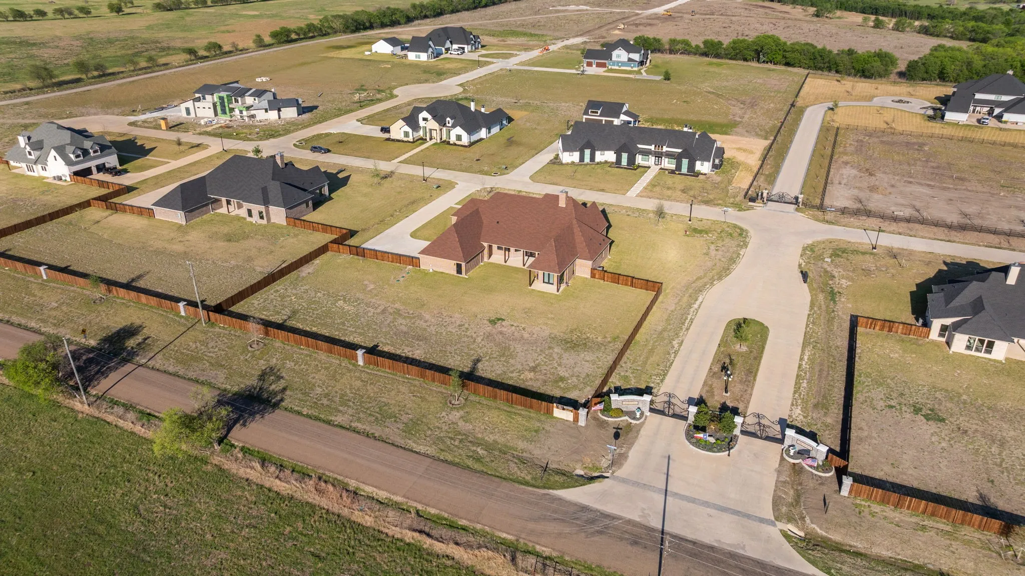 Single Family Residence For Sale in Ellis County , 1341 Greycrest Terrace, Midlothian, Texas 76065, 4 Bedroom, 5 Bathroom, 3 Garage spaces, 4,386 Sqft, built in 2026, New Construction - Complete, mls#21223486, Real Estate Agent in Midlothian, Homes For Sale in Ellis county, Homes For Sale in Midlothian, Realtor in Midlothian Texas, Real Estate Brokerage Independent Realty Texas, Luminita Cordes Realtor
