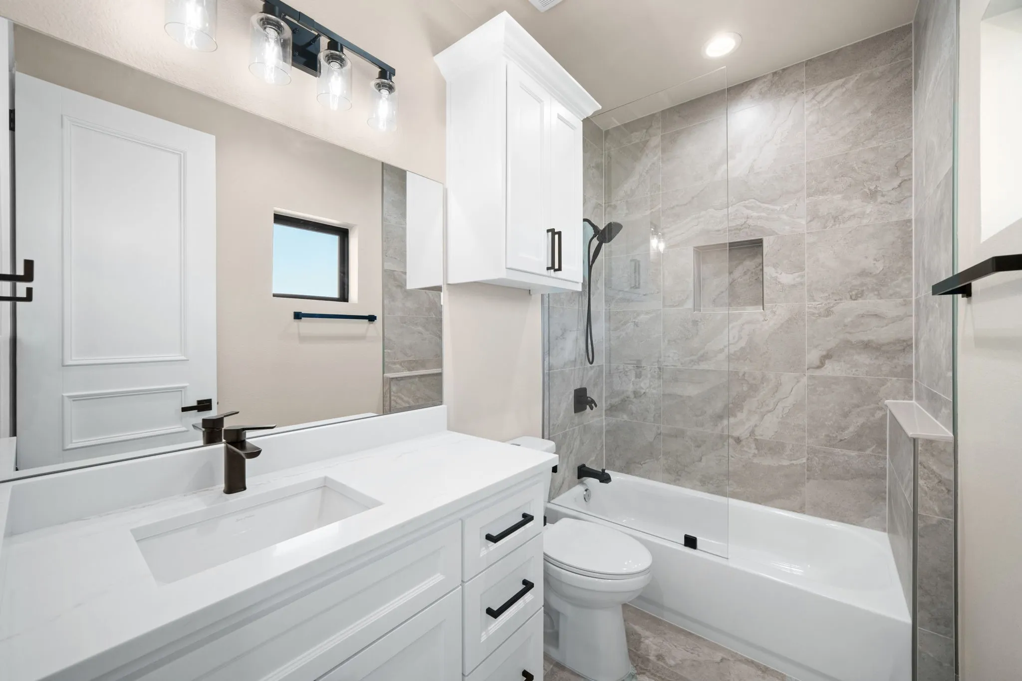 Single Family Residence For Sale in Ellis County , 1341 Greycrest Terrace, Midlothian, Texas 76065, 4 Bedroom, 5 Bathroom, 3 Garage spaces, 4,386 Sqft, built in 2026, New Construction - Complete, mls#21223486, Real Estate Agent in Midlothian, Homes For Sale in Ellis county, Homes For Sale in Midlothian, Realtor in Midlothian Texas, Real Estate Brokerage Independent Realty Texas, Luminita Cordes Realtor