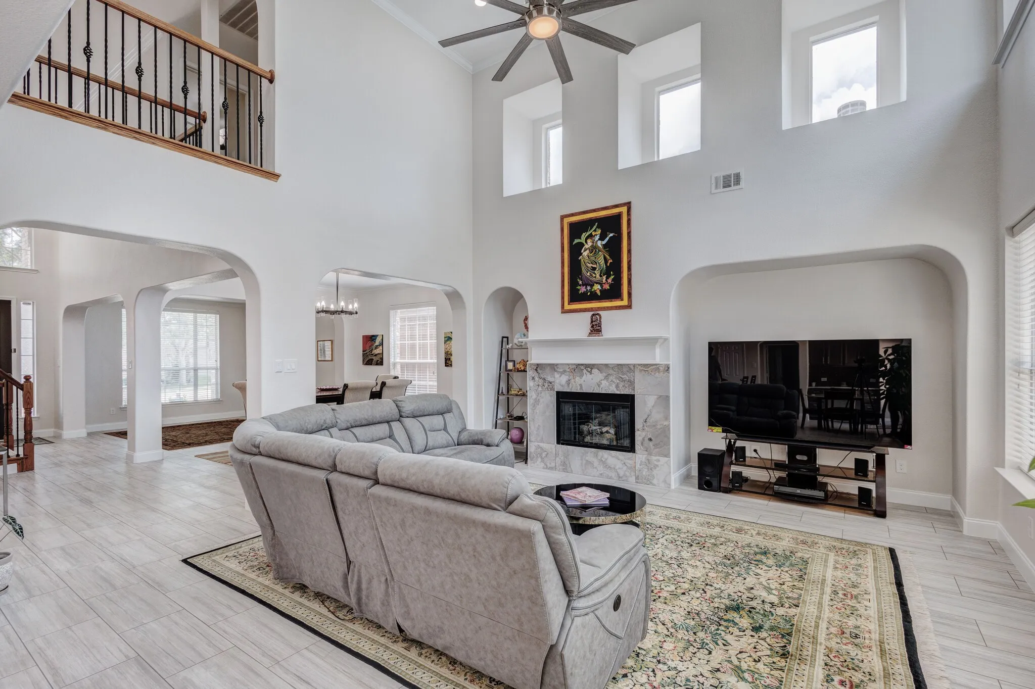 Single Family Residence For Sale in Collin County , 11687 Corsicana Drive, Frisco, Texas 75035, 5 Bedrooms, 4 Bathrooms, 2 Garage spaces, 4,042 Sqft, built in 2006, Preowned, Price $725,000, mls#21228892, Real Estate Agent in Frisco, Homes For Sale in Collin county, Homes For Sale in Frisco, Realtor in Frisco Texas, Real Estate Brokerage Independent Realty Texas, Luminita Cordes Realtor