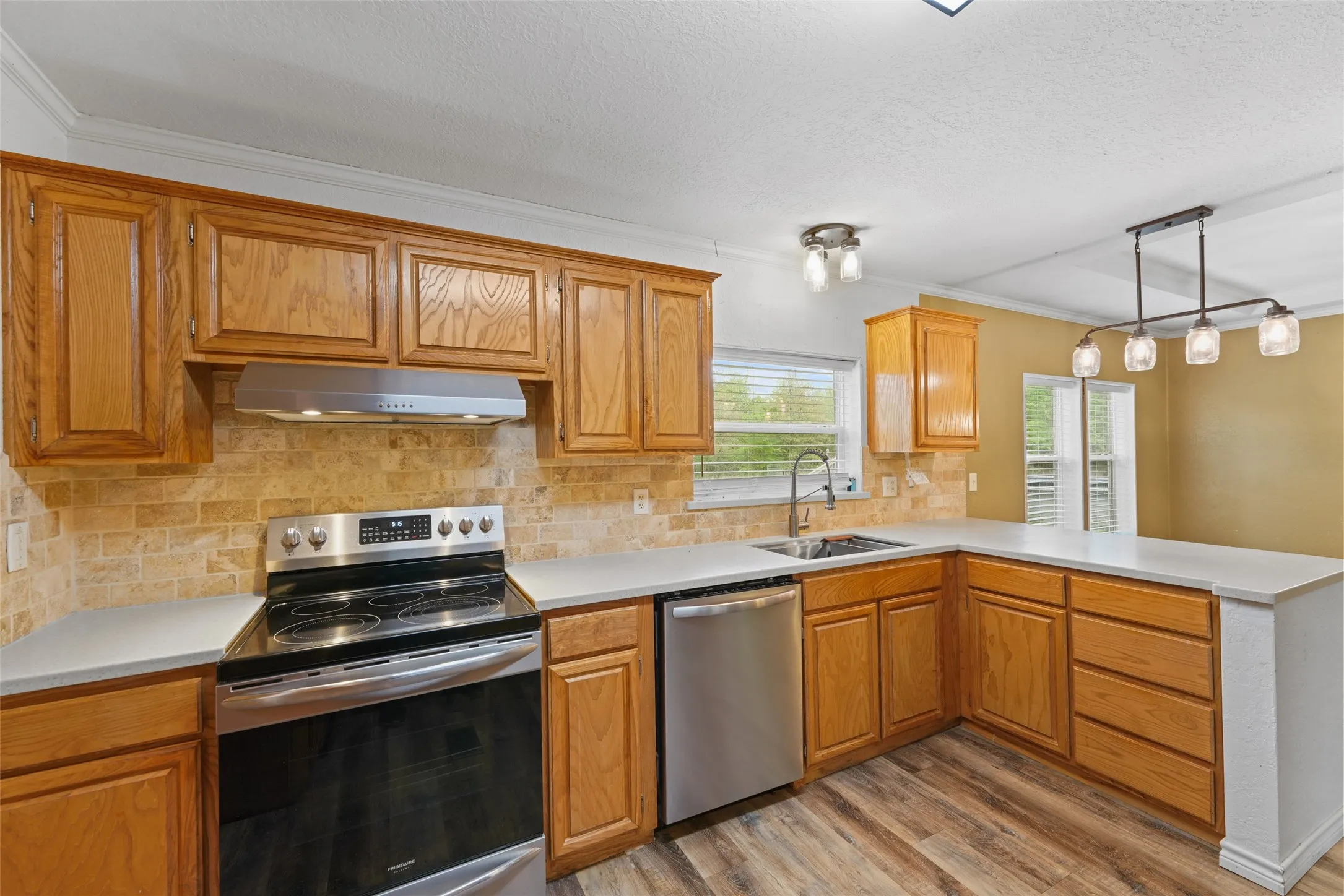 Mobile Home For Sale in Anderson County , 130 Private Road 6453, Palestine, Texas 75803, 3 Bedrooms, 3 Bathrooms, Garage spaces, 1,456 Sqft, built in 2006, Price $285,000, mls#21228897, Real Estate Agent in Palestine, Homes For Sale in Anderson county, Homes For Sale in Palestine, Realtor in Palestine Texas, Real Estate Brokerage Independent Realty Texas, Luminita Cordes Realtor