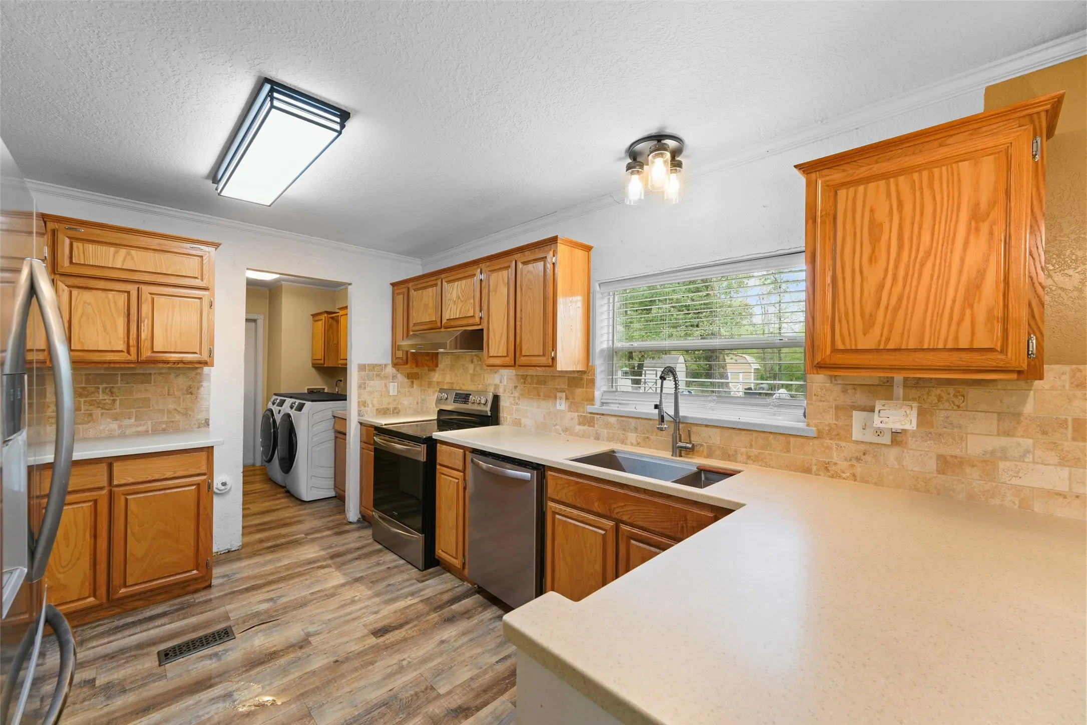 Mobile Home For Sale in Anderson County , 130 Private Road 6453, Palestine, Texas 75803, 3 Bedrooms, 3 Bathrooms, Garage spaces, 1,456 Sqft, built in 2006, Price $285,000, mls#21228897, Real Estate Agent in Palestine, Homes For Sale in Anderson county, Homes For Sale in Palestine, Realtor in Palestine Texas, Real Estate Brokerage Independent Realty Texas, Luminita Cordes Realtor
