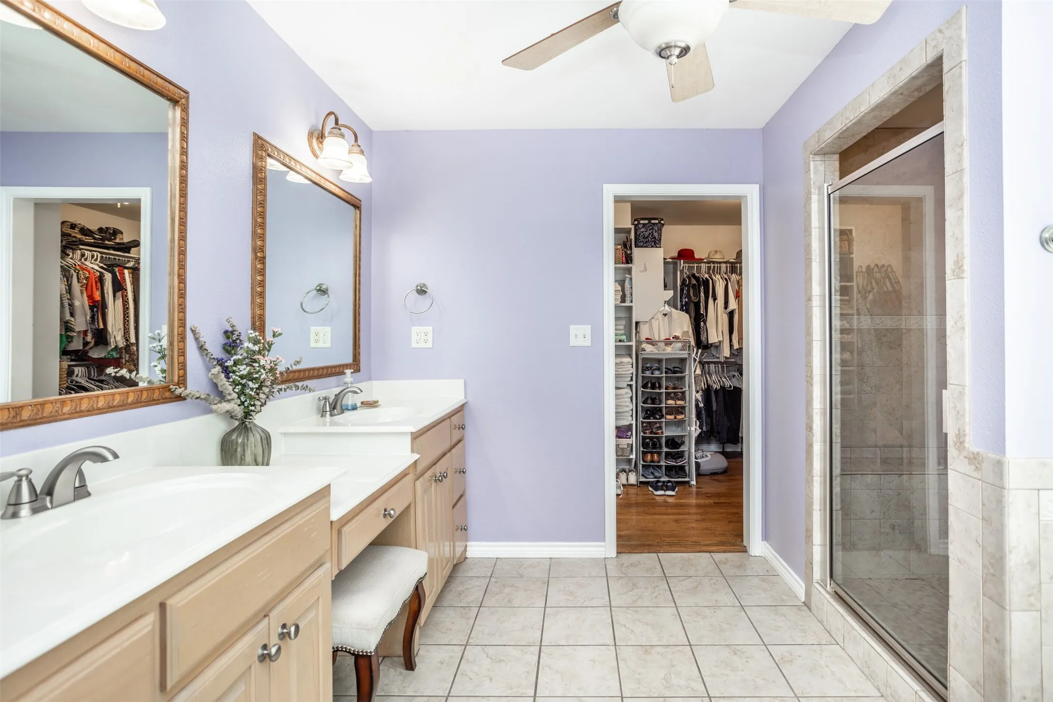 Single Family Residence For Sale in Grayson County , 116 Ashlyn Court, Whitesboro, Texas 76273, 3 Bedroom, 2 Bathroom, 2 Garage spaces, 1,970 Sqft, built in 2006, Preowned, mls#21228696, Real Estate Agent in Whitesboro, Homes For Sale in Grayson county, Homes For Sale in Whitesboro, Realtor in Whitesboro Texas, Real Estate Brokerage Independent Realty Texas, Luminita Cordes Realtor