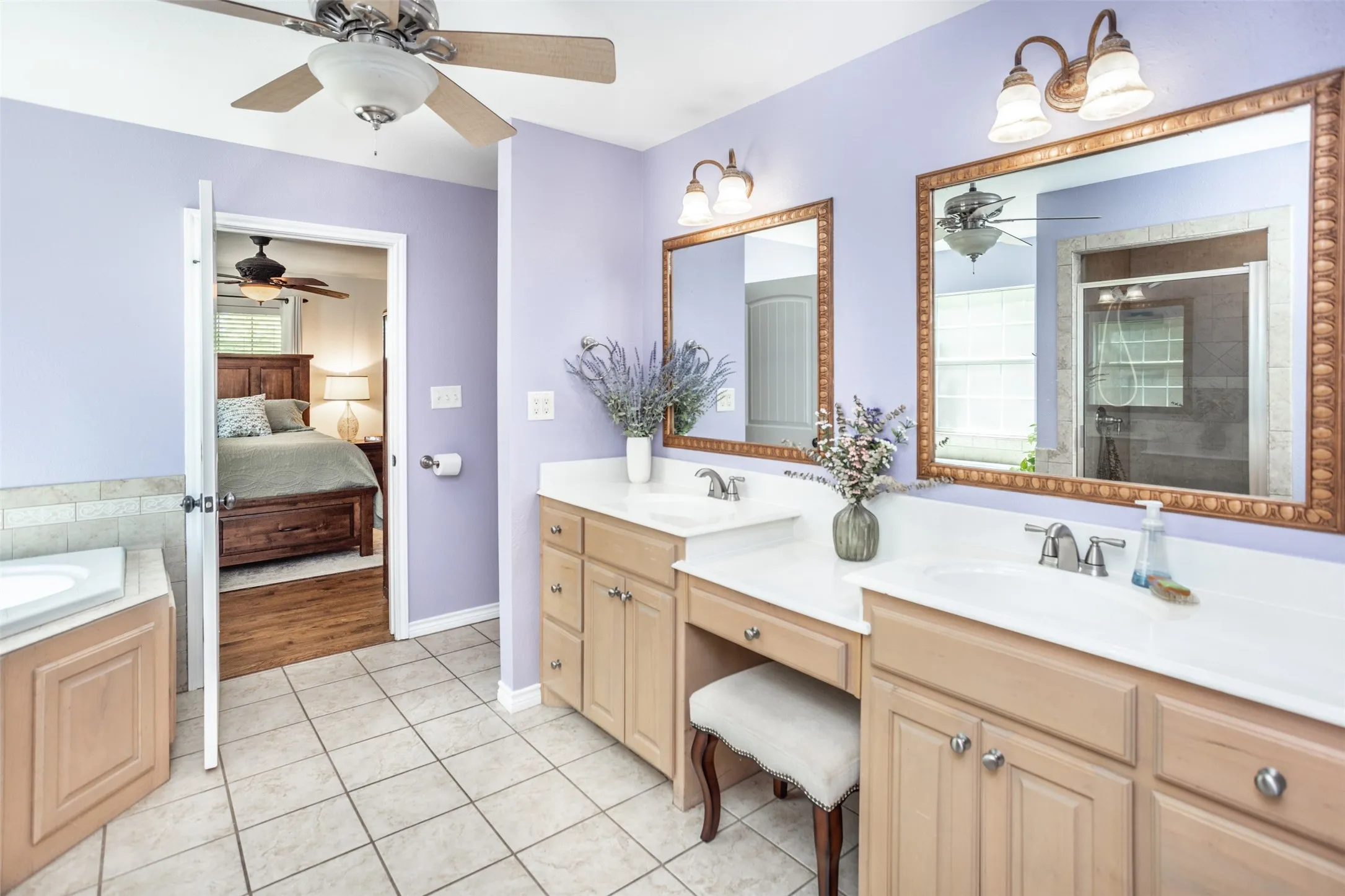 Single Family Residence For Sale in Grayson County , 116 Ashlyn Court, Whitesboro, Texas 76273, 3 Bedroom, 2 Bathroom, 2 Garage spaces, 1,970 Sqft, built in 2006, Preowned, mls#21228696, Real Estate Agent in Whitesboro, Homes For Sale in Grayson county, Homes For Sale in Whitesboro, Realtor in Whitesboro Texas, Real Estate Brokerage Independent Realty Texas, Luminita Cordes Realtor