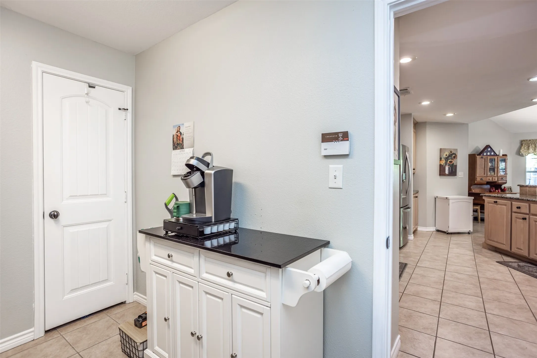 Single Family Residence For Sale in Grayson County , 116 Ashlyn Court, Whitesboro, Texas 76273, 3 Bedroom, 2 Bathroom, 2 Garage spaces, 1,970 Sqft, built in 2006, Preowned, mls#21228696, Real Estate Agent in Whitesboro, Homes For Sale in Grayson county, Homes For Sale in Whitesboro, Realtor in Whitesboro Texas, Real Estate Brokerage Independent Realty Texas, Luminita Cordes Realtor
