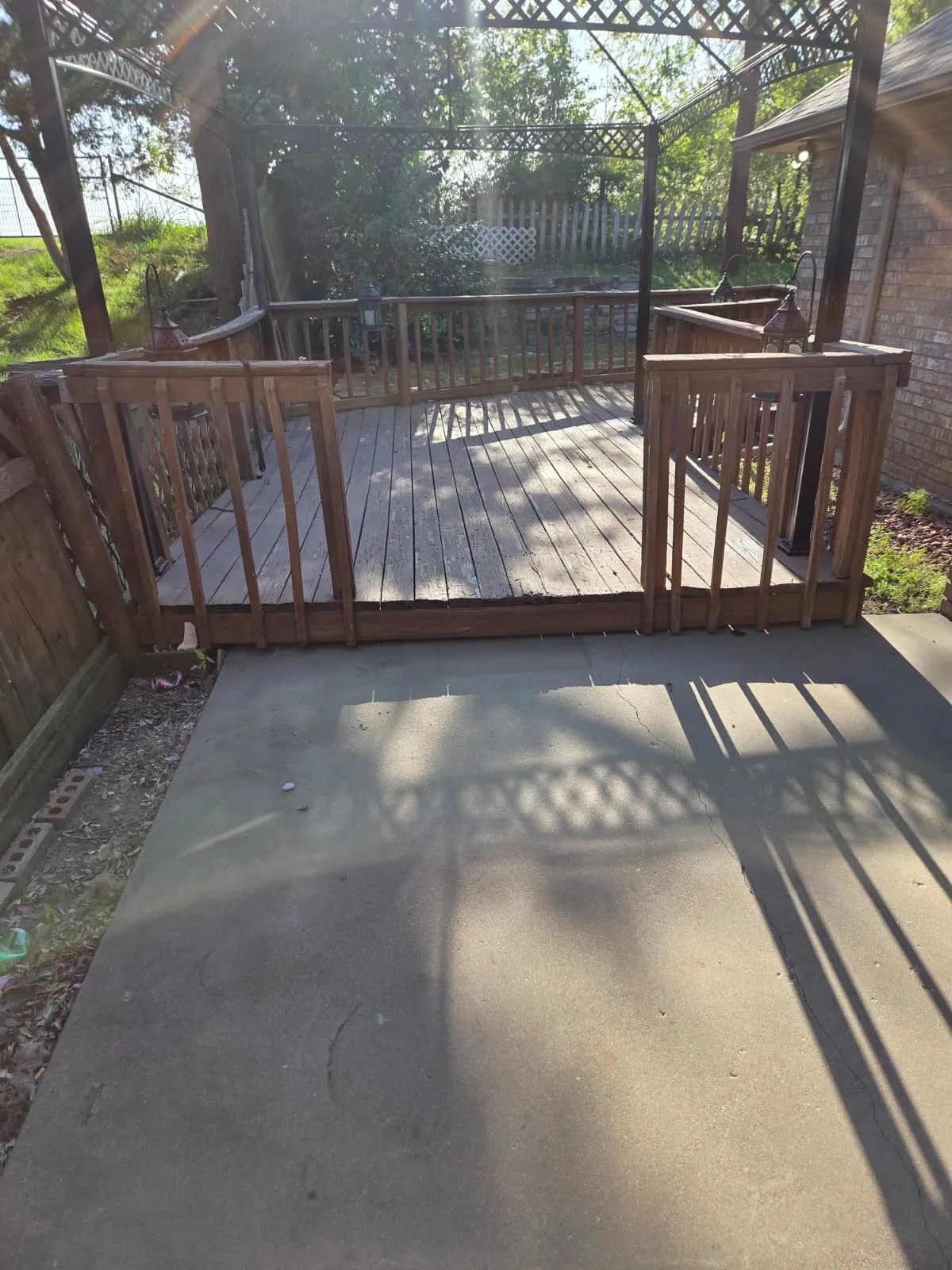 Townhouse For Rent in Grayson County , 1500 N Grant Drive A, Sherman, Texas 75092, 3 Bedroom, 2 Bathroom, 1 Garage spaces, 1,874 Sqft, built in 1986, Preowned, mls#21228938, Real Estate Agent in Sherman, Homes For Rent in Grayson county, Homes For Rent in Sherman, Realtor in Sherman Texas, Real Estate Brokerage Independent Realty Texas, Luminita Cordes Realtor