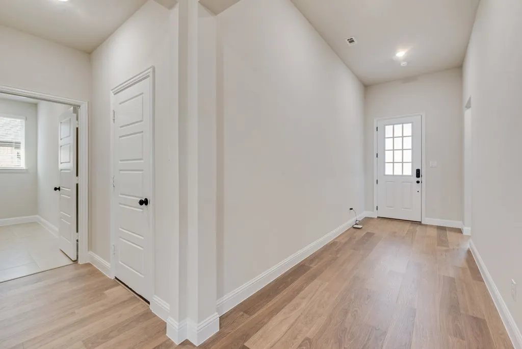 Single Family Residence For Sale in Collin County , 208 Starlight Drive, Anna, Texas 75409, 4 Bedroom, 3 Bathroom, 2 Garage spaces, 2,519 Sqft, built in 2026, New Construction - Complete, mls#21228975, Real Estate Agent in Anna, Homes For Sale in Collin county, Homes For Sale in Anna, Realtor in Anna Texas, Real Estate Brokerage Independent Realty Texas, Luminita Cordes Realtor