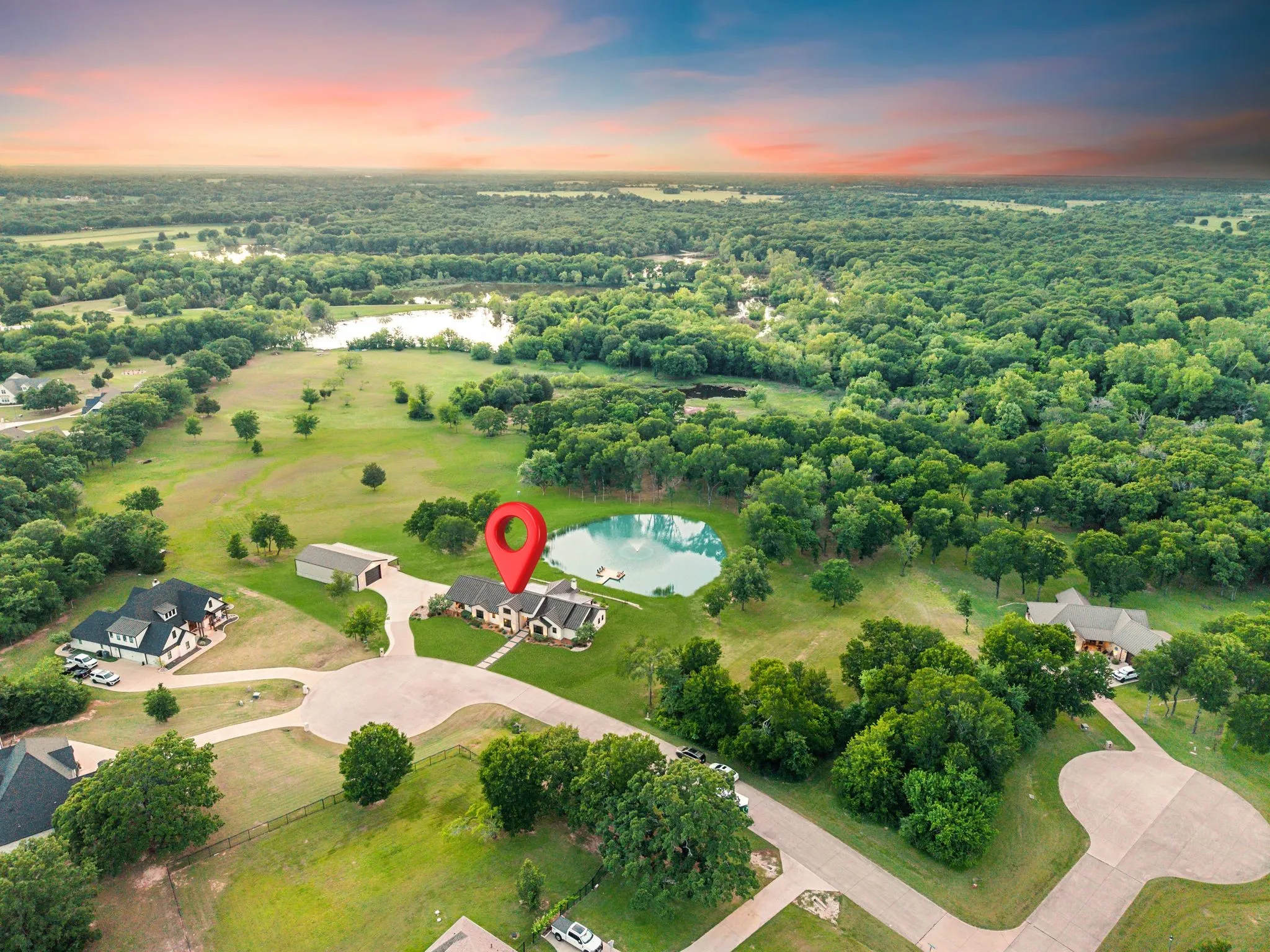 Single Family Residence For Sale in Kaufman County , 2100 Lake Crest Lane, Wills Point, Texas 75169, 3 Bedroom, 3 Bathroom, 3 Garage spaces, 2,758 Sqft, built in 2020, Preowned, mls#21228742, Real Estate Agent in Wills Point, Homes For Sale in Kaufman county, Homes For Sale in Wills Point, Realtor in Wills Point Texas, Real Estate Brokerage Independent Realty Texas, Luminita Cordes Realtor