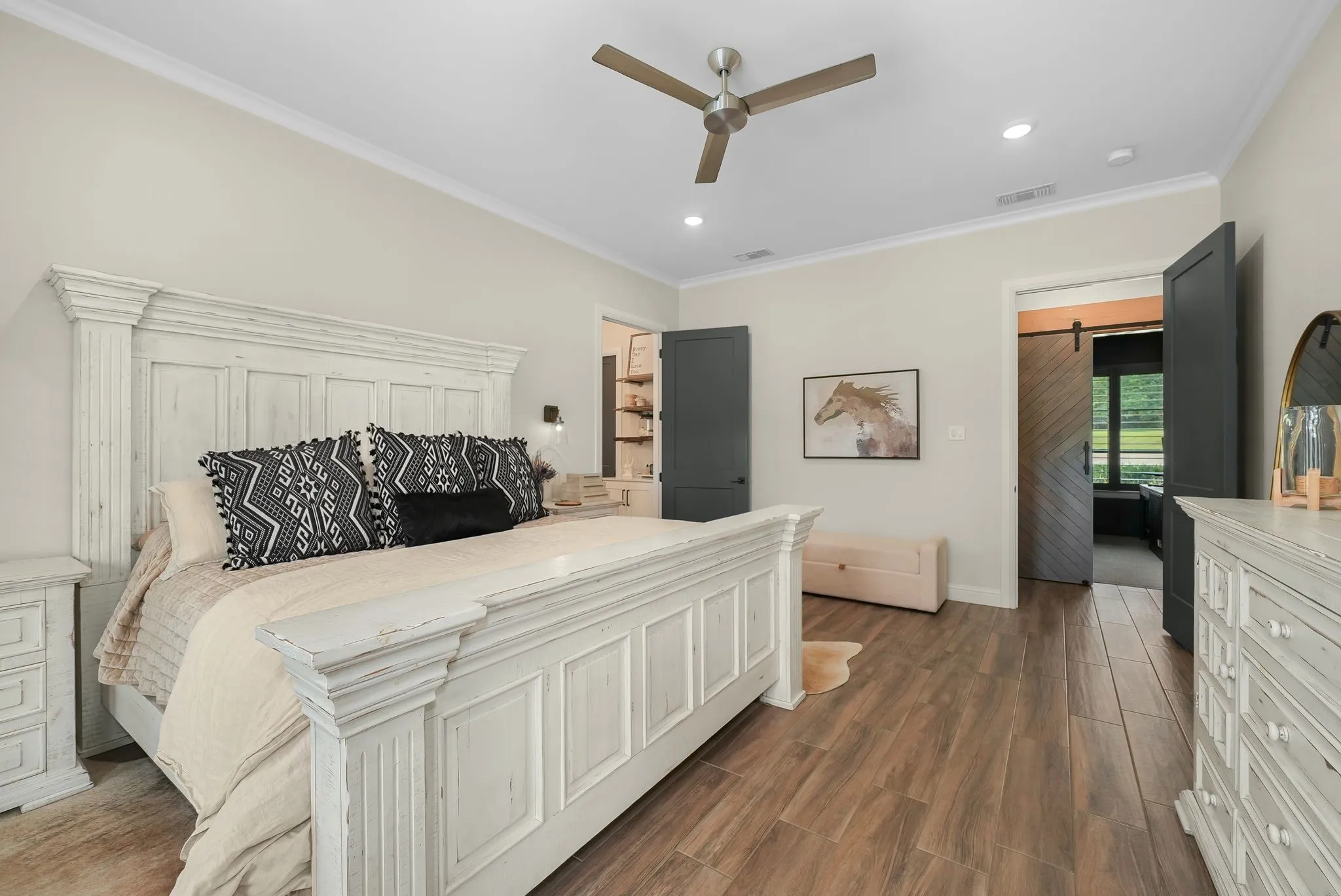Single Family Residence For Sale in Kaufman County , 2100 Lake Crest Lane, Wills Point, Texas 75169, 3 Bedroom, 3 Bathroom, 3 Garage spaces, 2,758 Sqft, built in 2020, Preowned, mls#21228742, Real Estate Agent in Wills Point, Homes For Sale in Kaufman county, Homes For Sale in Wills Point, Realtor in Wills Point Texas, Real Estate Brokerage Independent Realty Texas, Luminita Cordes Realtor