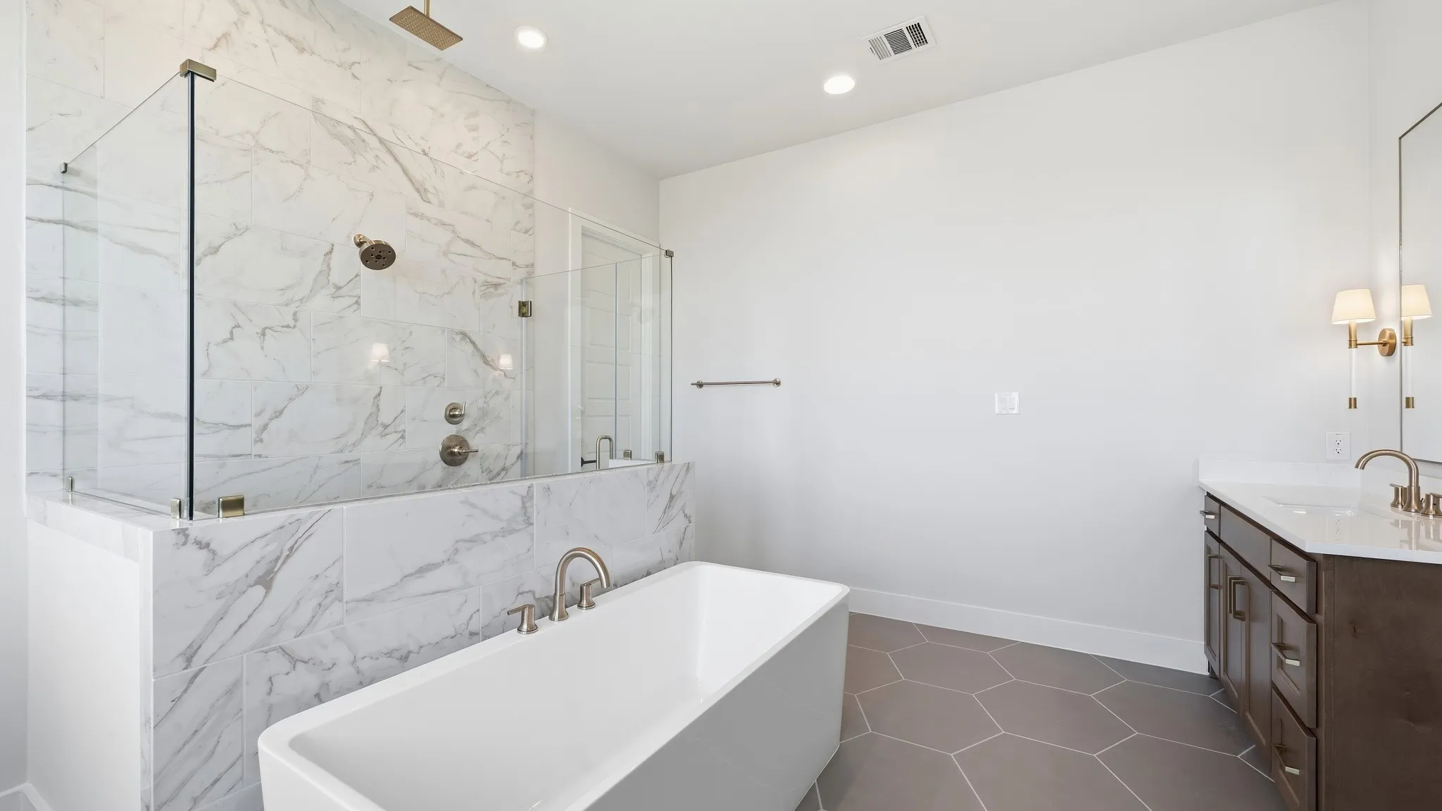 Single Family Residence For Sale in Rockwall County , 217 Penstone Court, Heath, Texas 75032, 4 Bedroom, 5 Bathroom, 3 Garage spaces, 3,790 Sqft, built in 2026, New Construction - Incomplete, mls#21227950, Real Estate Agent in Heath, Homes For Sale in Rockwall county, Homes For Sale in Heath, Realtor in Heath Texas, Real Estate Brokerage Independent Realty Texas, Luminita Cordes Realtor