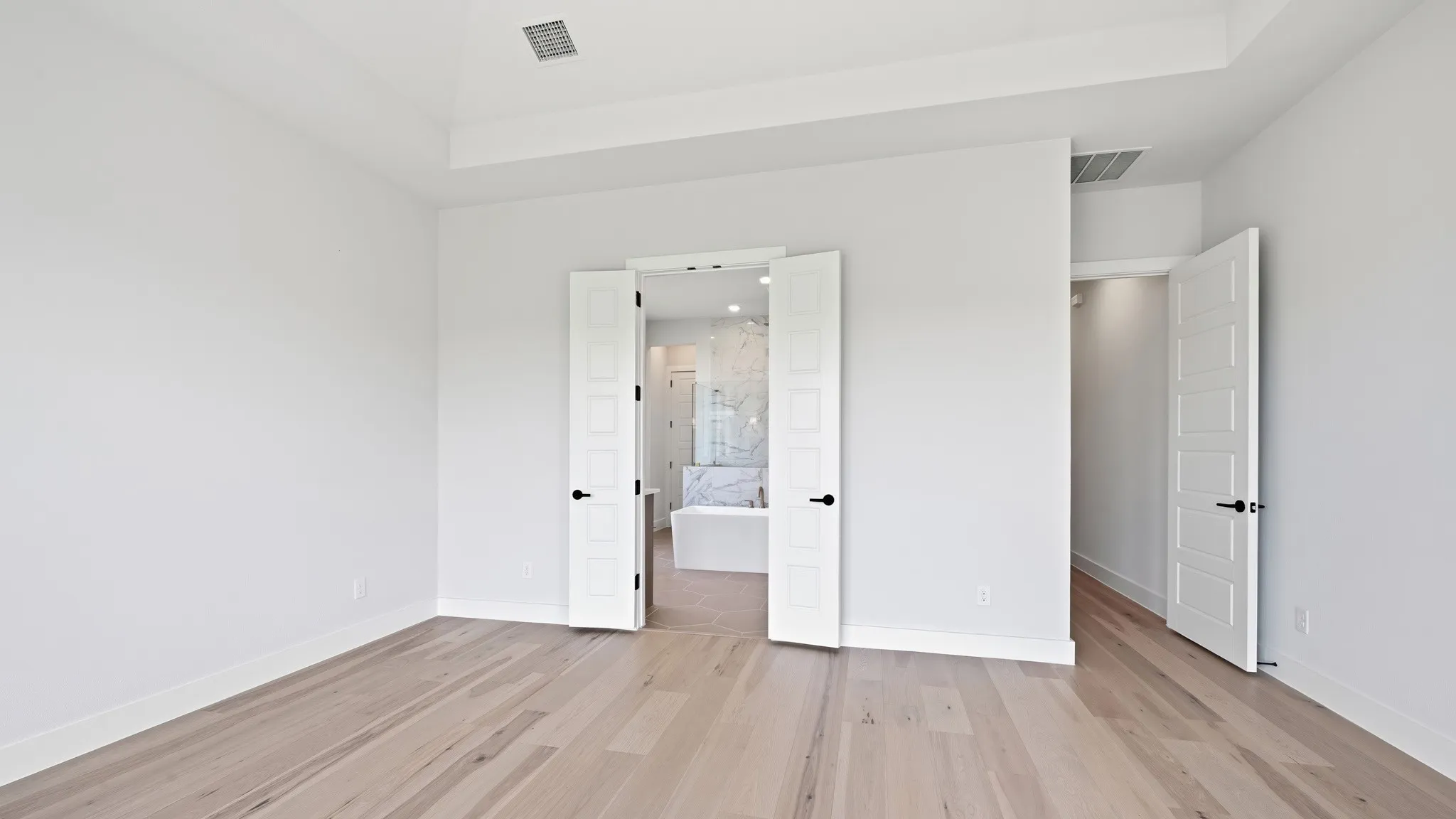 Single Family Residence For Sale in Rockwall County , 217 Penstone Court, Heath, Texas 75032, 4 Bedroom, 5 Bathroom, 3 Garage spaces, 3,790 Sqft, built in 2026, New Construction - Incomplete, mls#21227950, Real Estate Agent in Heath, Homes For Sale in Rockwall county, Homes For Sale in Heath, Realtor in Heath Texas, Real Estate Brokerage Independent Realty Texas, Luminita Cordes Realtor