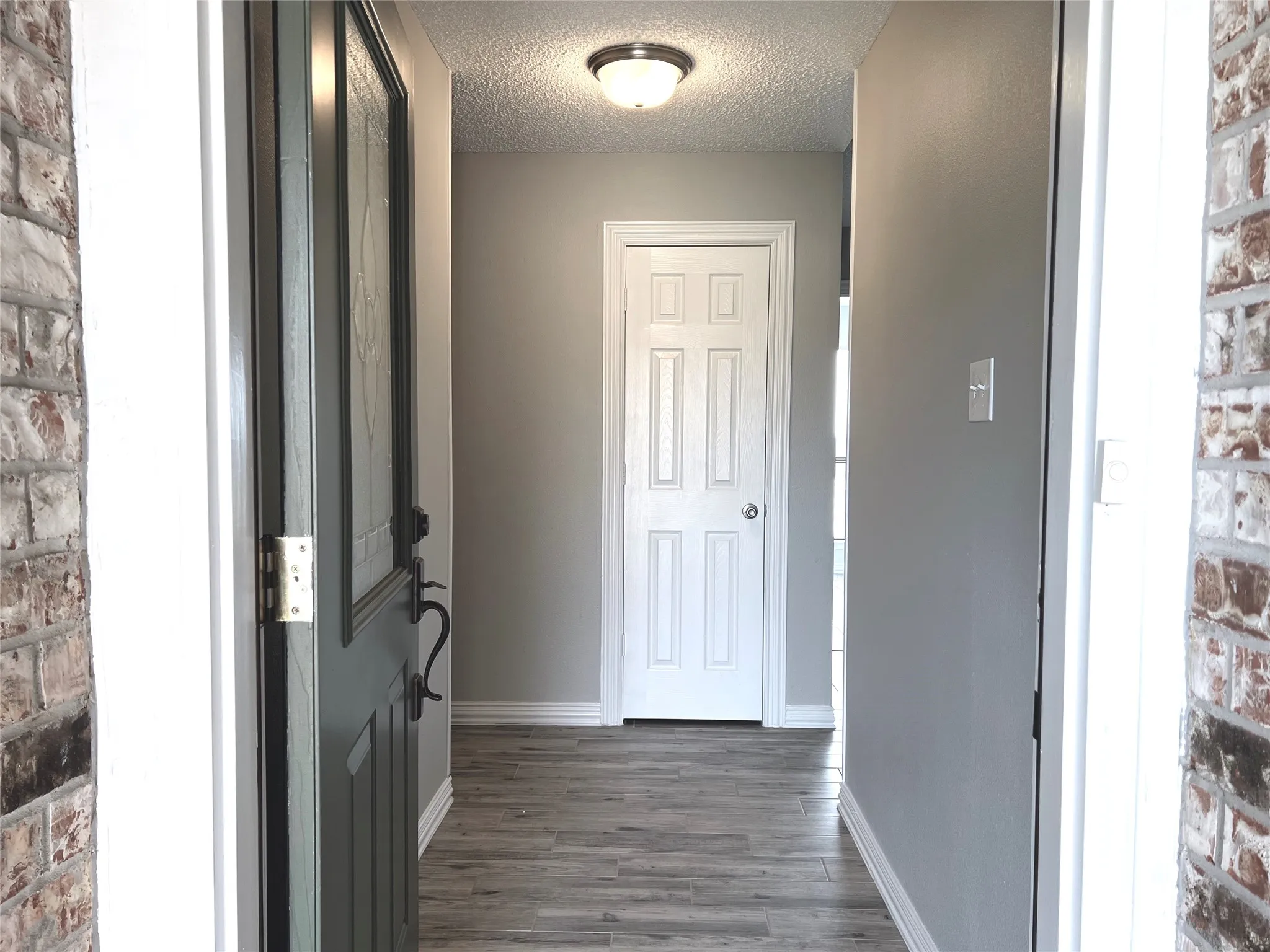 Single Family Residence For Rent in Wise County , 202 S Sendero Drive, Decatur, Texas 76234, 3 Bedrooms, 2 Bathrooms, 2 Garage spaces, 1,296 Sqft, built in 1986, Preowned, Price $2,000, mls#21227481, Real Estate Agent in Decatur, Homes For Rent in Wise county, Homes For Rent in Decatur, Realtor in Decatur Texas, Real Estate Brokerage Independent Realty Texas, Luminita Cordes Realtor
