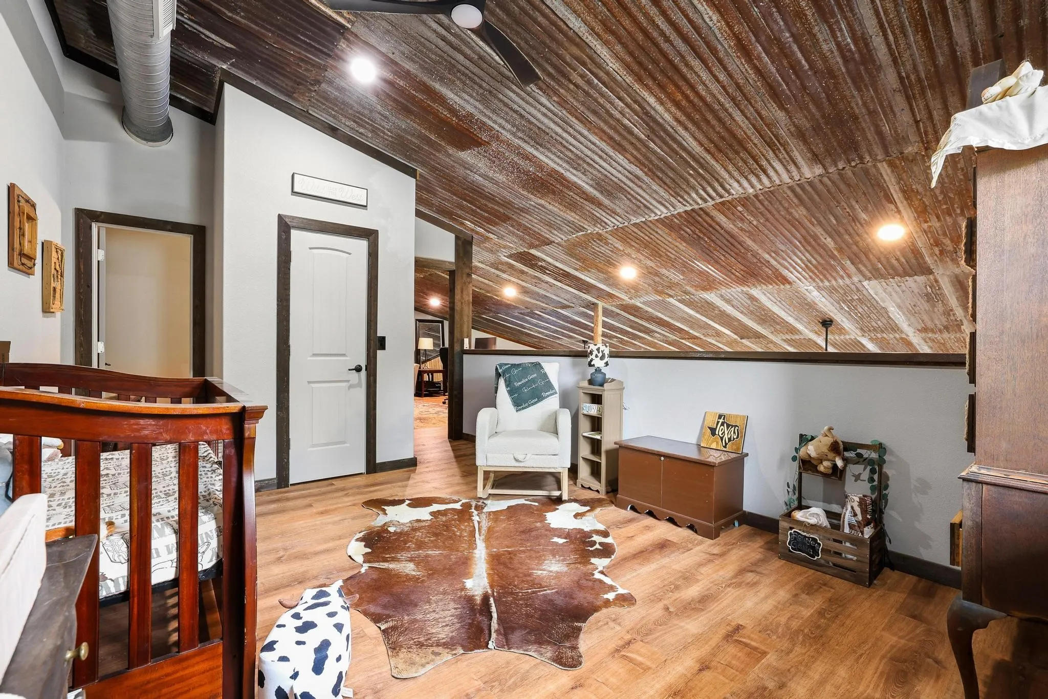 Single Family Residence For Sale in Fannin County , 1900 County Road 1535, Bonham, Texas 75418, 3 Bedroom, 3 Bathroom, 2 Garage spaces, 2,180 Sqft, built in 2022, mls#21226999, Real Estate Agent in Bonham, Homes For Sale in Fannin county, Homes For Sale in Bonham, Realtor in Bonham Texas, Real Estate Brokerage Independent Realty Texas, Luminita Cordes Realtor