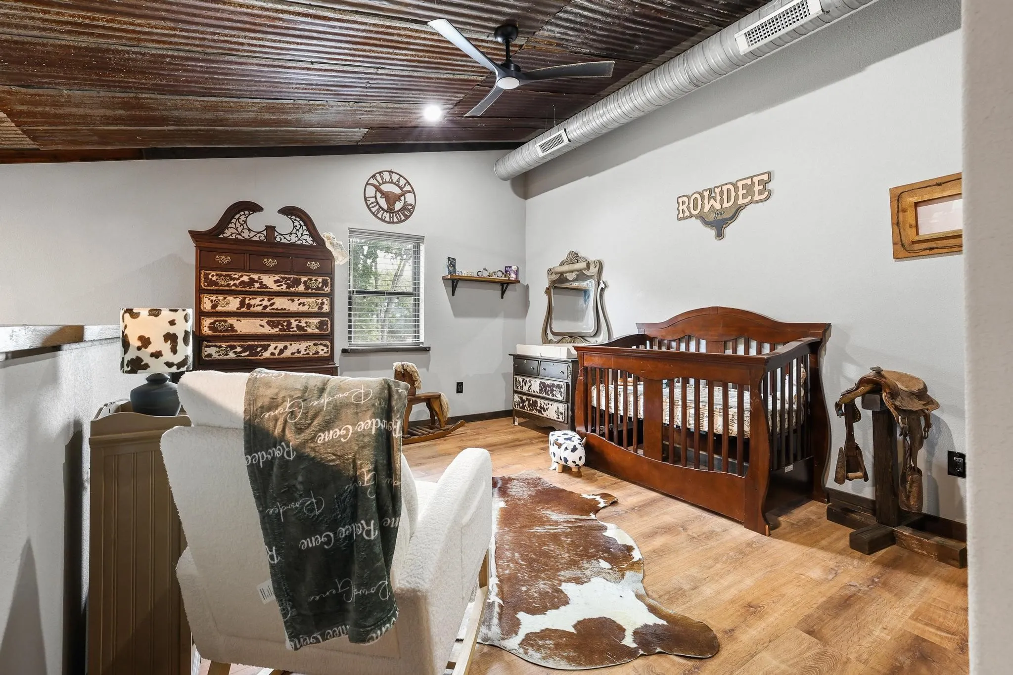 Single Family Residence For Sale in Fannin County , 1900 County Road 1535, Bonham, Texas 75418, 3 Bedroom, 3 Bathroom, 2 Garage spaces, 2,180 Sqft, built in 2022, mls#21226999, Real Estate Agent in Bonham, Homes For Sale in Fannin county, Homes For Sale in Bonham, Realtor in Bonham Texas, Real Estate Brokerage Independent Realty Texas, Luminita Cordes Realtor