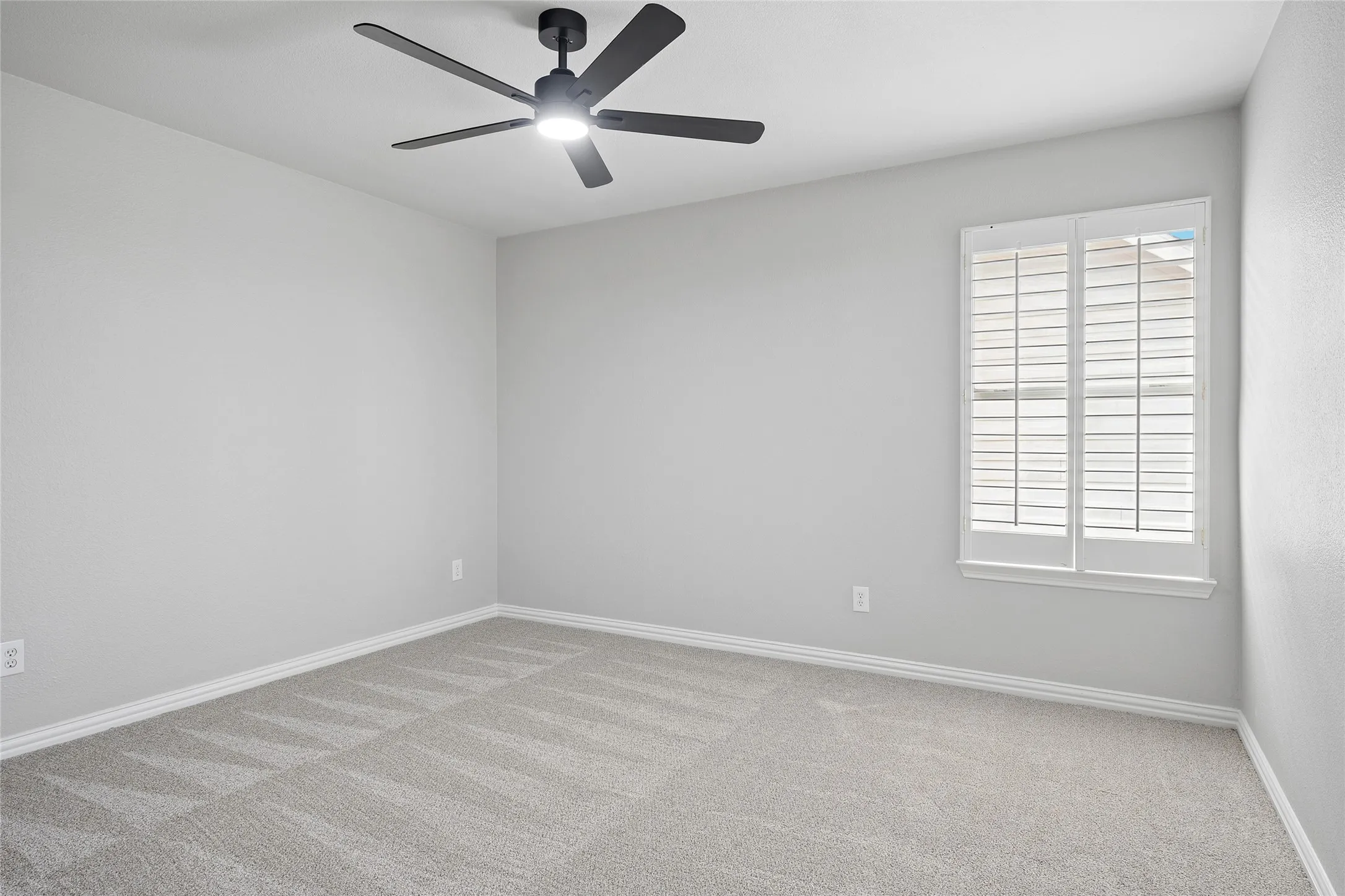 Single Family Residence For Sale in Denton County , 2986 Marchwood Drive, Highland Village, Texas 75077, 4 Bedroom, 3 Bathroom, 3 Garage spaces, 3,311 Sqft, built in 2000, Preowned, mls#21224276, Real Estate Agent in Highland Village, Homes For Sale in Denton county, Homes For Sale in Highland Village, Realtor in Highland Village Texas, Real Estate Brokerage Independent Realty Texas, Luminita Cordes Realtor