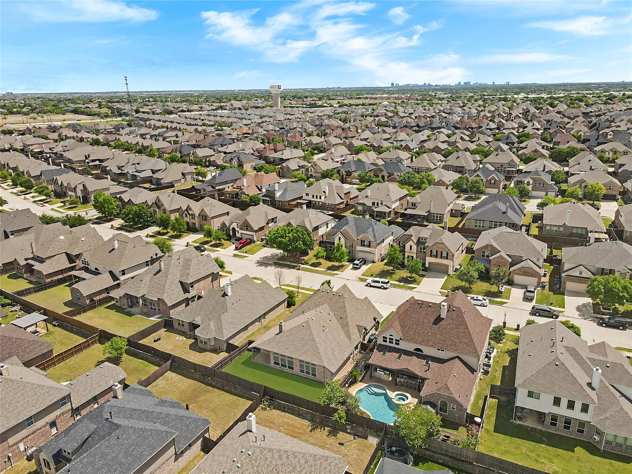 Single Family Residence For Sale in Denton County , 2461 Lakebend Drive, Little Elm, Texas 75068, 4 Bedrooms, 3 Bathrooms, 2 Garage spaces, 2,835 Sqft, built in 2011, Price $550,000, mls#21228477, Real Estate Agent in Little Elm, Homes For Sale in Denton county, Homes For Sale in Little Elm, Realtor in Little Elm Texas, Real Estate Brokerage Independent Realty Texas, Luminita Cordes Realtor
