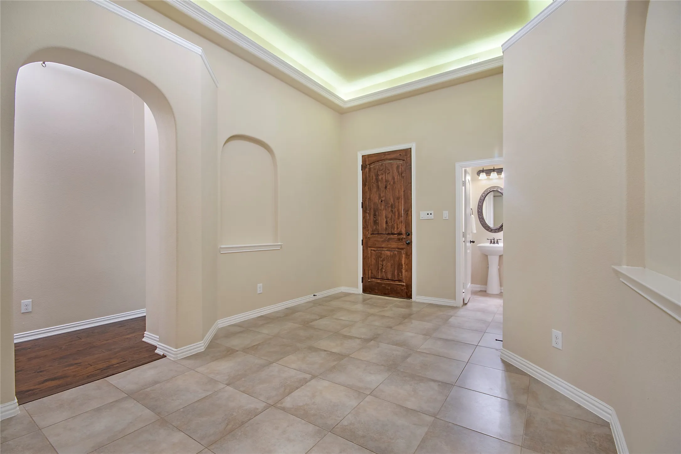 Single Family Residence For Sale in Denton County , 2461 Lakebend Drive, Little Elm, Texas 75068, 4 Bedrooms, 3 Bathrooms, 2 Garage spaces, 2,835 Sqft, built in 2011, Price $550,000, mls#21228477, Real Estate Agent in Little Elm, Homes For Sale in Denton county, Homes For Sale in Little Elm, Realtor in Little Elm Texas, Real Estate Brokerage Independent Realty Texas, Luminita Cordes Realtor