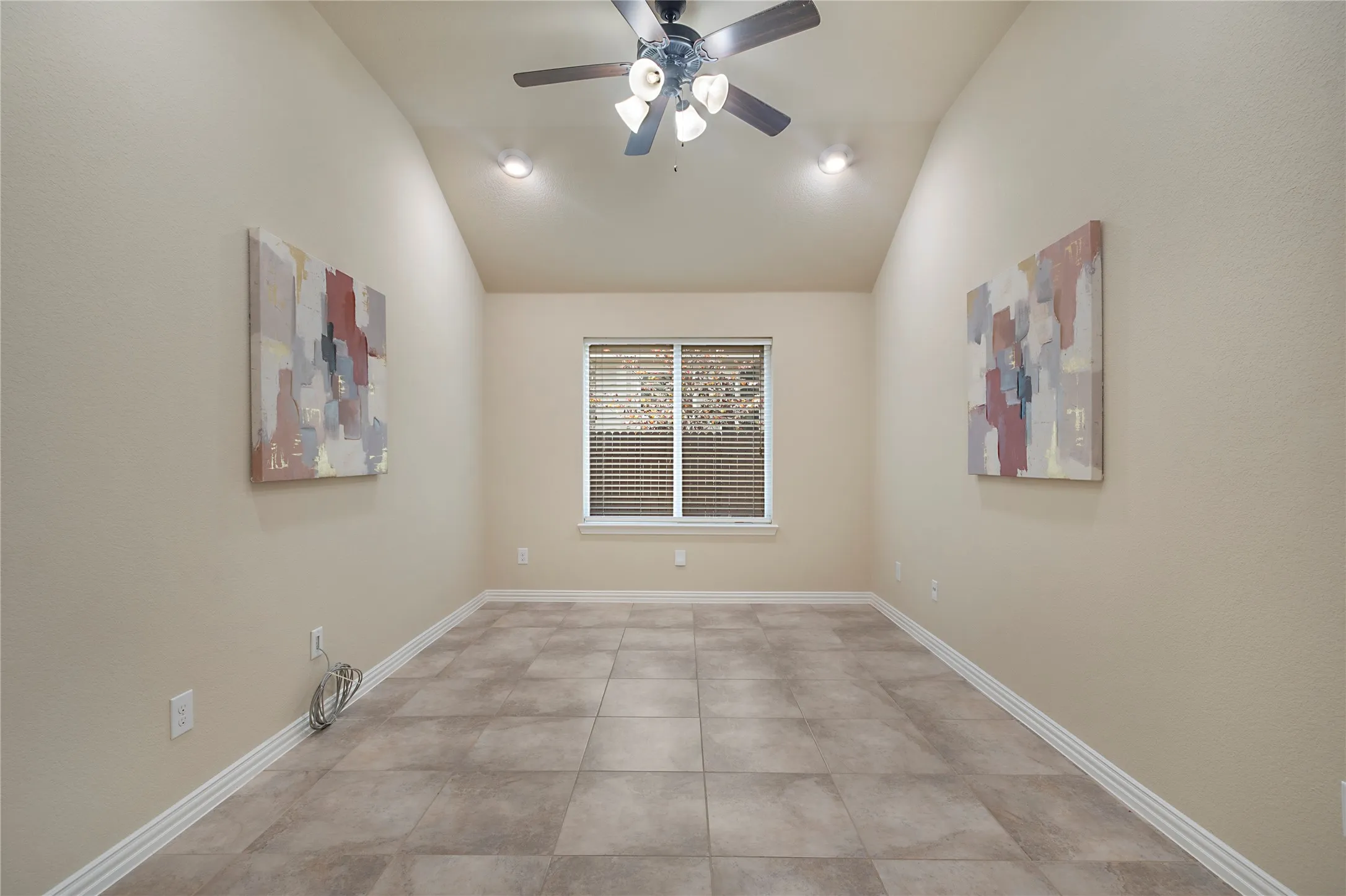 Single Family Residence For Sale in Denton County , 2461 Lakebend Drive, Little Elm, Texas 75068, 4 Bedrooms, 3 Bathrooms, 2 Garage spaces, 2,835 Sqft, built in 2011, Price $550,000, mls#21228477, Real Estate Agent in Little Elm, Homes For Sale in Denton county, Homes For Sale in Little Elm, Realtor in Little Elm Texas, Real Estate Brokerage Independent Realty Texas, Luminita Cordes Realtor