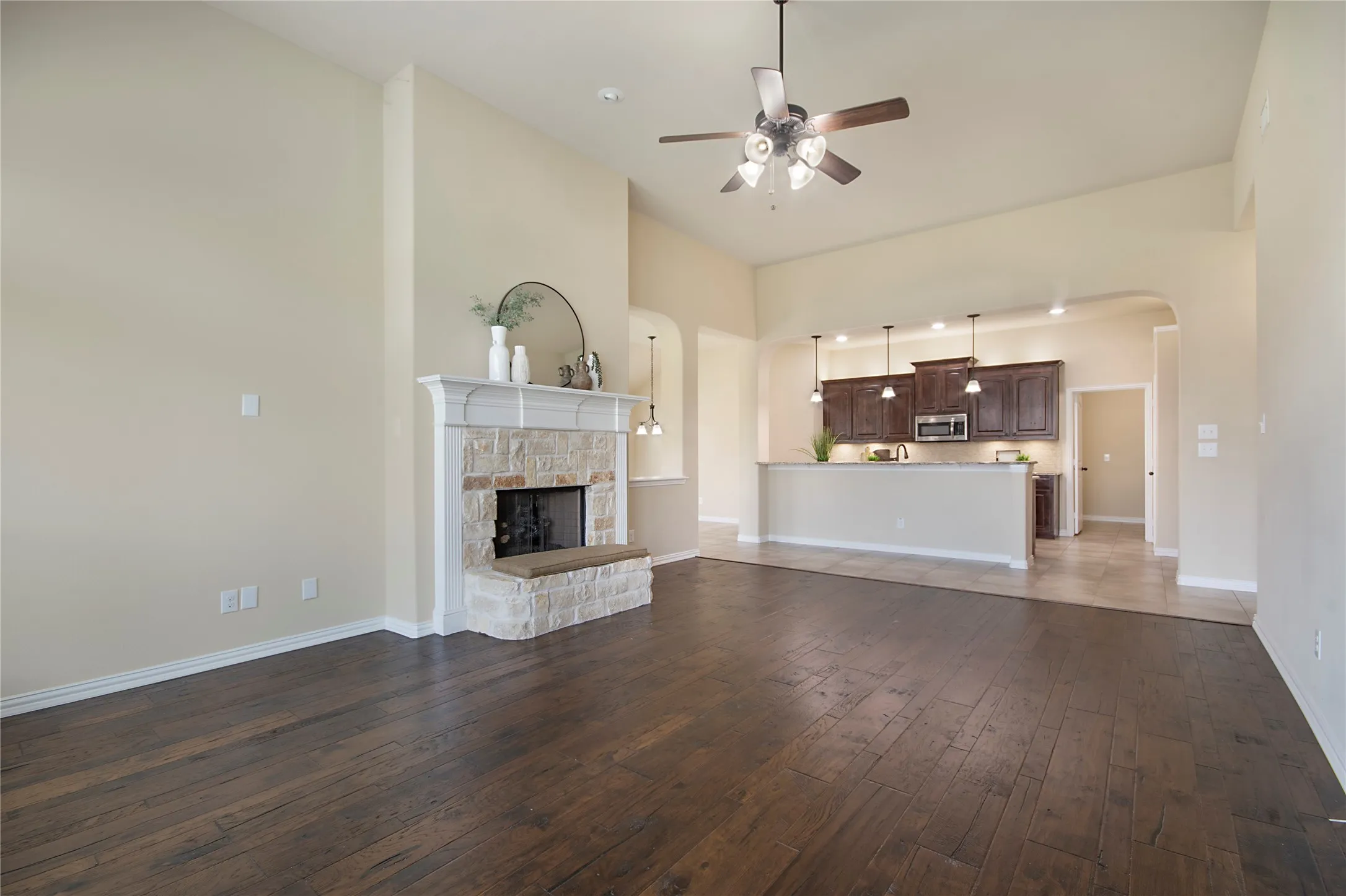 Single Family Residence For Sale in Denton County , 2461 Lakebend Drive, Little Elm, Texas 75068, 4 Bedrooms, 3 Bathrooms, 2 Garage spaces, 2,835 Sqft, built in 2011, Price $550,000, mls#21228477, Real Estate Agent in Little Elm, Homes For Sale in Denton county, Homes For Sale in Little Elm, Realtor in Little Elm Texas, Real Estate Brokerage Independent Realty Texas, Luminita Cordes Realtor