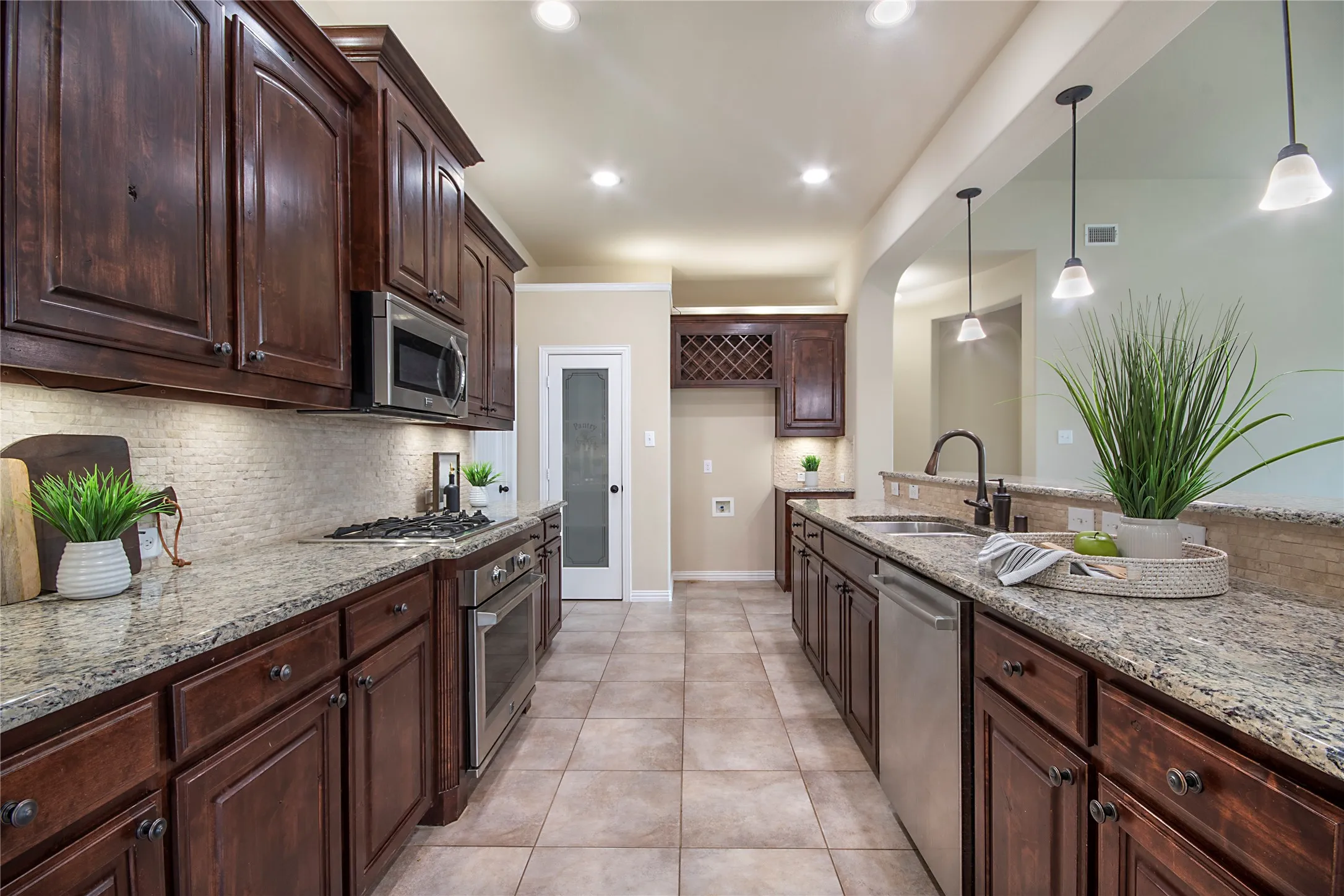 Single Family Residence For Sale in Denton County , 2461 Lakebend Drive, Little Elm, Texas 75068, 4 Bedrooms, 3 Bathrooms, 2 Garage spaces, 2,835 Sqft, built in 2011, Price $550,000, mls#21228477, Real Estate Agent in Little Elm, Homes For Sale in Denton county, Homes For Sale in Little Elm, Realtor in Little Elm Texas, Real Estate Brokerage Independent Realty Texas, Luminita Cordes Realtor