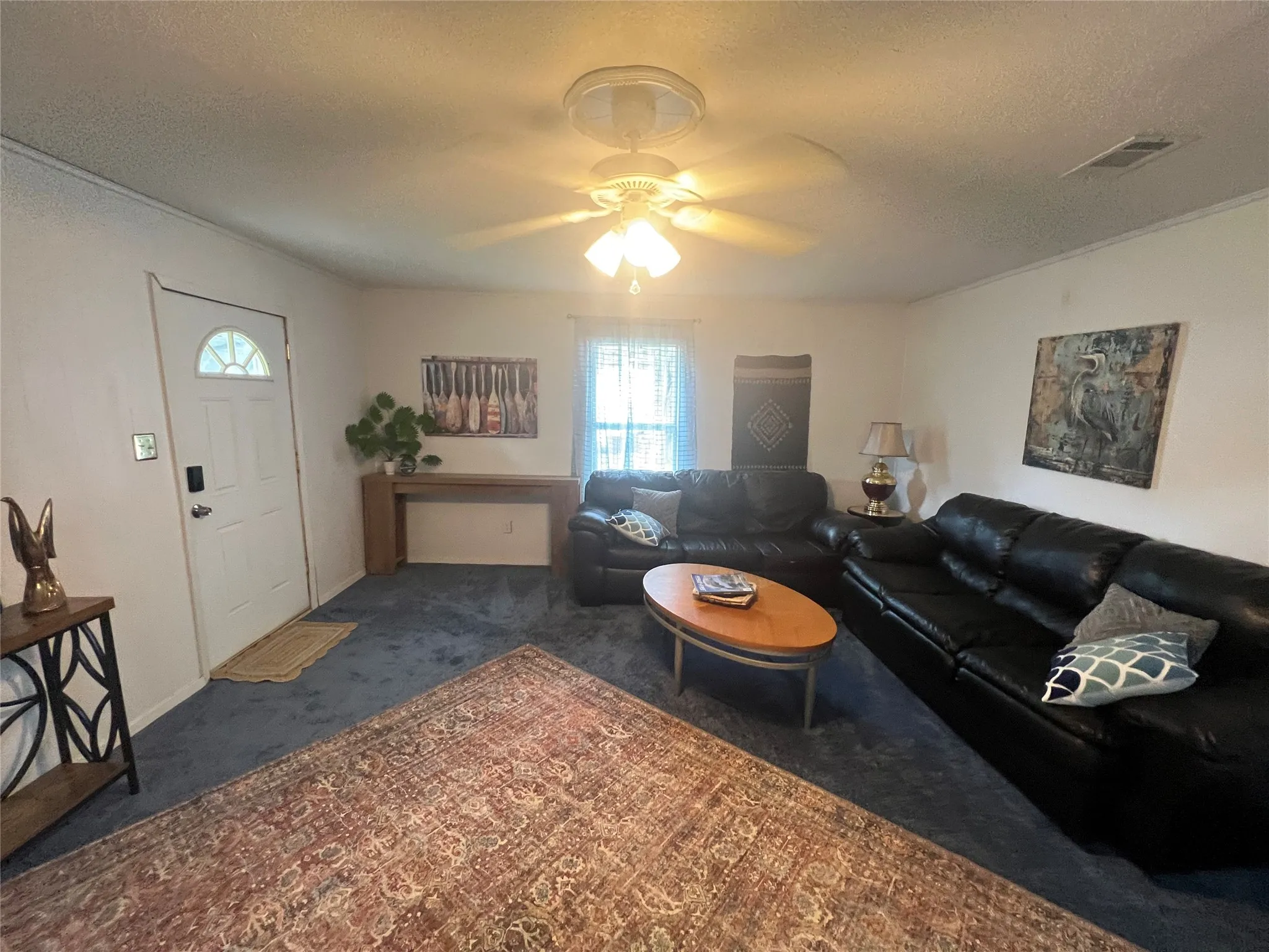 Single Family Residence For Sale in Navarro County , 19045 NW County Road 3204, Dawson, Texas 76639, 2 Bedrooms, 1 Bathroom, Garage spaces, 1,180 Sqft, built in 1975, Preowned, Price $189,000, mls#21229103, Real Estate Agent in Dawson, Homes For Sale in Navarro county, Homes For Sale in Dawson, Realtor in Dawson Texas, Real Estate Brokerage Independent Realty Texas, Luminita Cordes Realtor