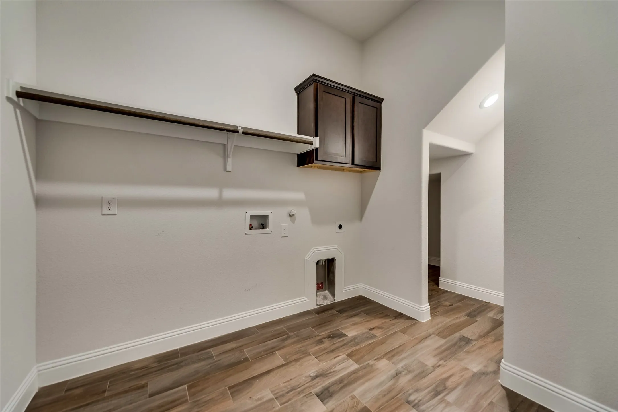 Single Family Residence For Sale in Denton County , 6101 Brunswick Drive, Celina, Texas 76227, 4 Bedroom, 3 Bathroom, 2 Garage spaces, 2,510 Sqft, built in 2018, Preowned, mls#21229193, Real Estate Agent in Celina, Homes For Sale in Denton county, Homes For Sale in Celina, Realtor in Celina Texas, Real Estate Brokerage Independent Realty Texas, Luminita Cordes Realtor