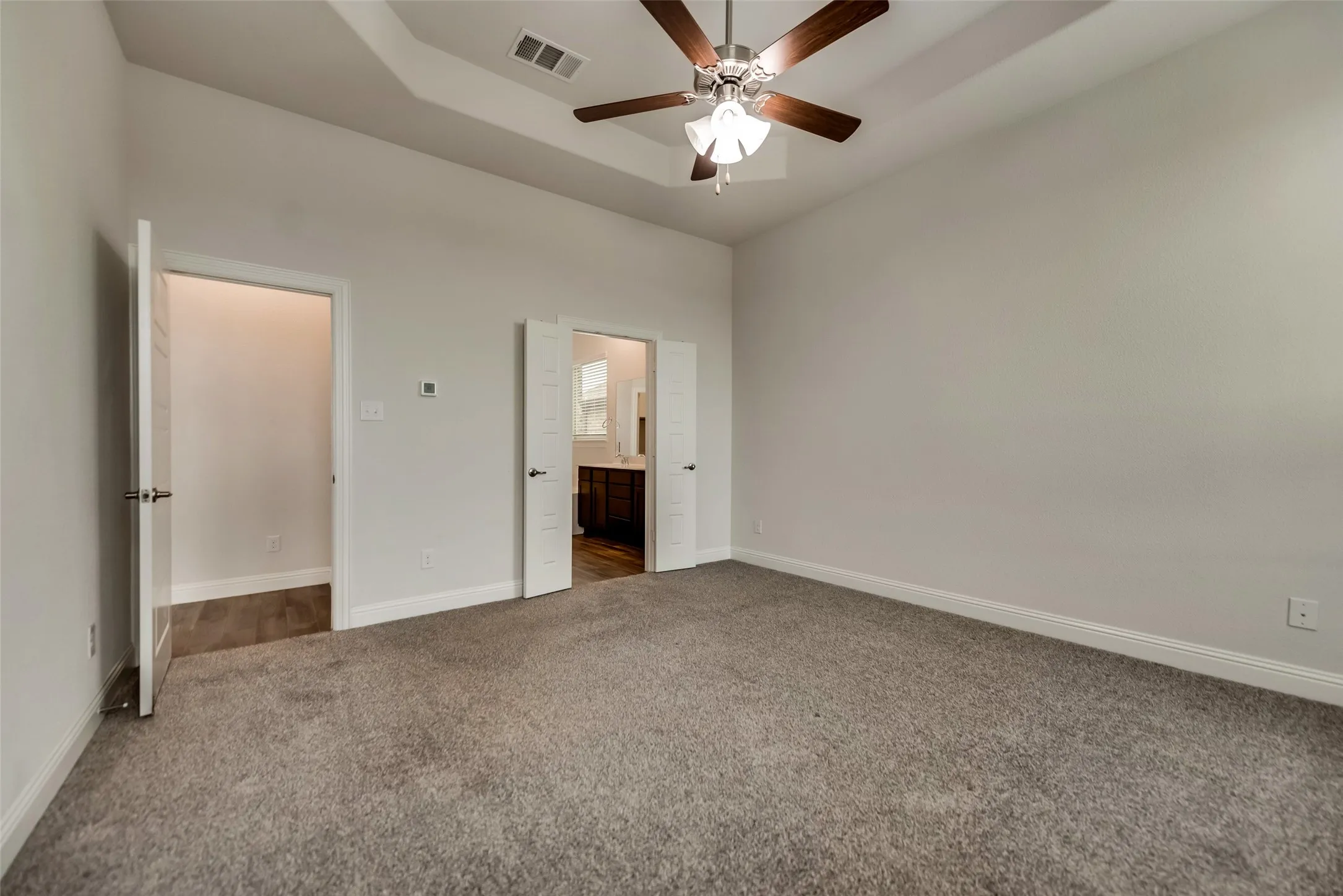 Single Family Residence For Sale in Denton County , 6101 Brunswick Drive, Celina, Texas 76227, 4 Bedroom, 3 Bathroom, 2 Garage spaces, 2,510 Sqft, built in 2018, Preowned, mls#21229193, Real Estate Agent in Celina, Homes For Sale in Denton county, Homes For Sale in Celina, Realtor in Celina Texas, Real Estate Brokerage Independent Realty Texas, Luminita Cordes Realtor