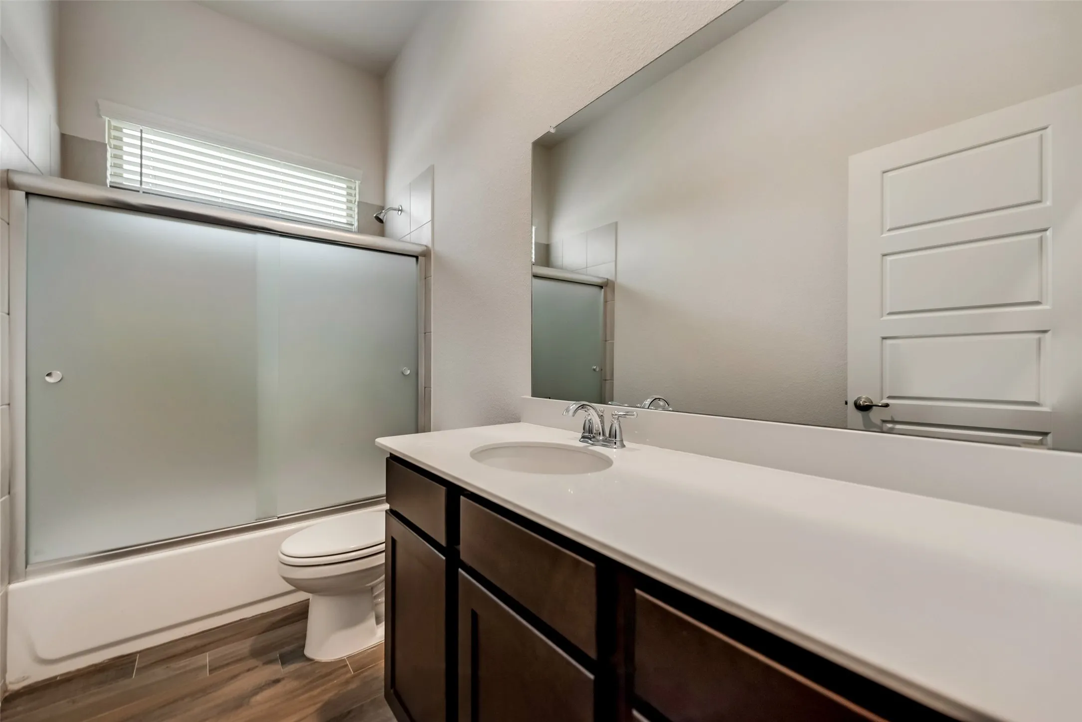 Single Family Residence For Sale in Denton County , 6101 Brunswick Drive, Celina, Texas 76227, 4 Bedroom, 3 Bathroom, 2 Garage spaces, 2,510 Sqft, built in 2018, Preowned, mls#21229193, Real Estate Agent in Celina, Homes For Sale in Denton county, Homes For Sale in Celina, Realtor in Celina Texas, Real Estate Brokerage Independent Realty Texas, Luminita Cordes Realtor
