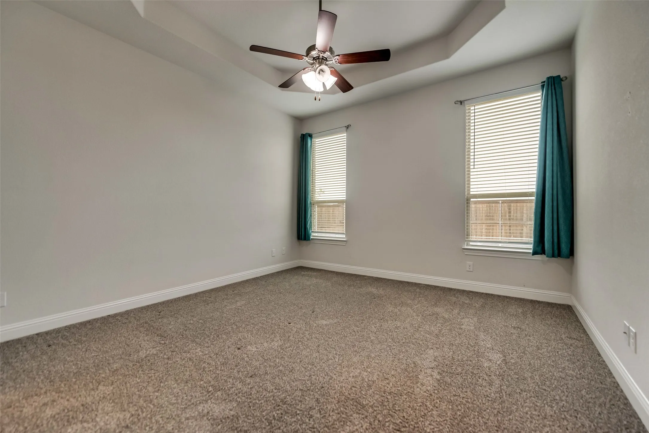 Single Family Residence For Sale in Denton County , 6101 Brunswick Drive, Celina, Texas 76227, 4 Bedroom, 3 Bathroom, 2 Garage spaces, 2,510 Sqft, built in 2018, Preowned, mls#21229193, Real Estate Agent in Celina, Homes For Sale in Denton county, Homes For Sale in Celina, Realtor in Celina Texas, Real Estate Brokerage Independent Realty Texas, Luminita Cordes Realtor