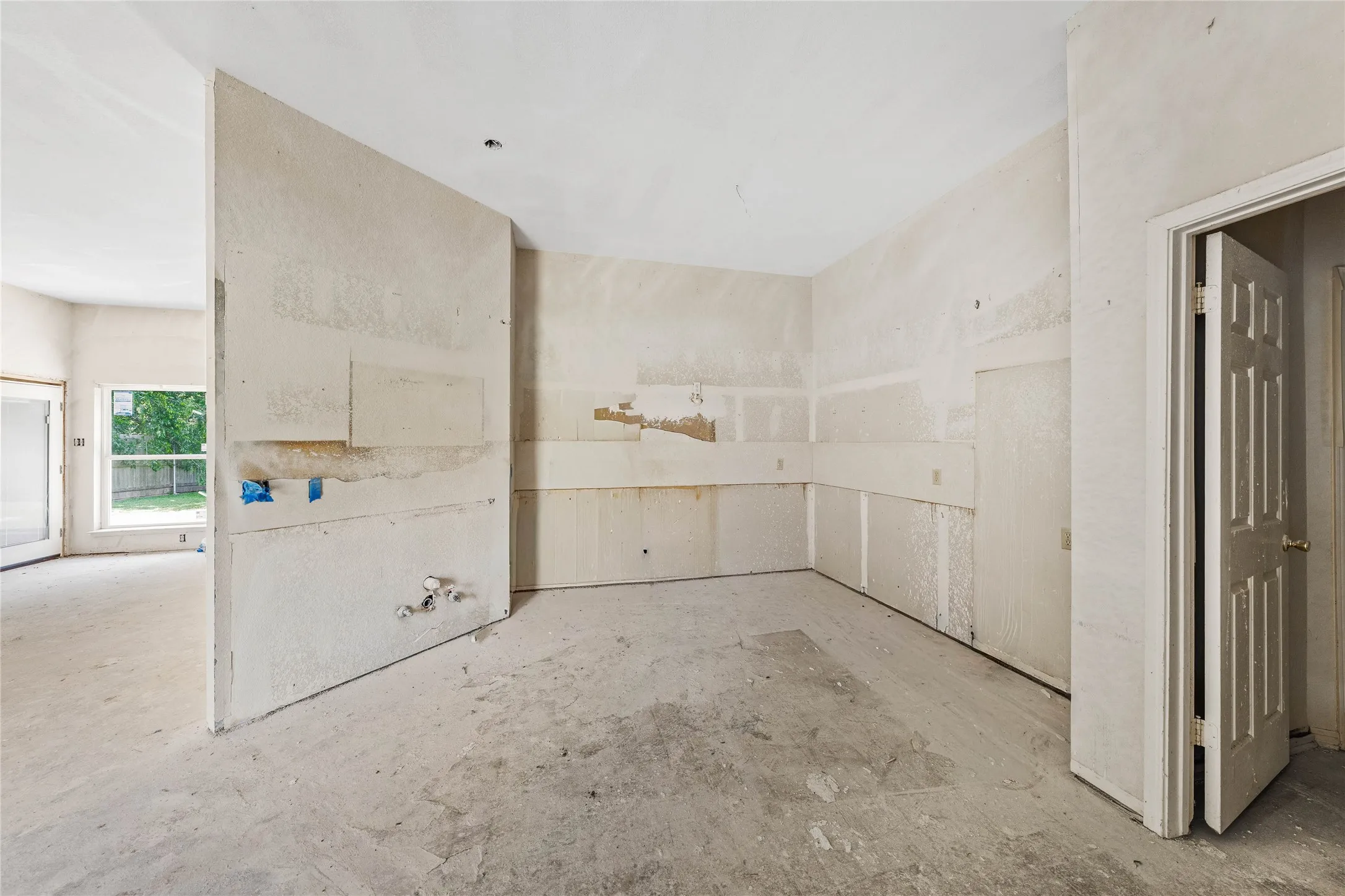Single Family Residence For Sale in Mc Lennan County , 1923 Ramada Drive, Waco, Texas 76712, 3 Bedroom, 2 Bathroom, 2 Garage spaces, 1,756 Sqft, built in 1994, mls#21227501, Real Estate Agent in Waco, Homes For Sale in Mc Lennan county, Homes For Sale in Waco, Realtor in Waco Texas, Real Estate Brokerage Independent Realty Texas, Luminita Cordes Realtor