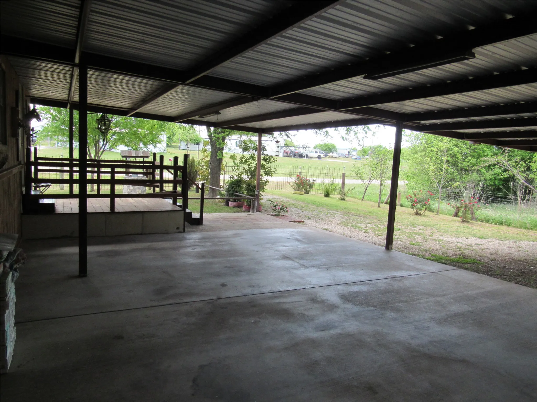 Mobile Home For Sale in Parker County , 8927 Cartwright Drive, Cresson, Texas 76035, 2 Bedrooms, 1 Bathroom, Garage spaces, 1,248 Sqft, built in 0, Price $145,000, mls#21229304, Real Estate Agent in Cresson, Homes For Sale in Parker county, Homes For Sale in Cresson, Realtor in Cresson Texas, Real Estate Brokerage Independent Realty Texas, Luminita Cordes Realtor