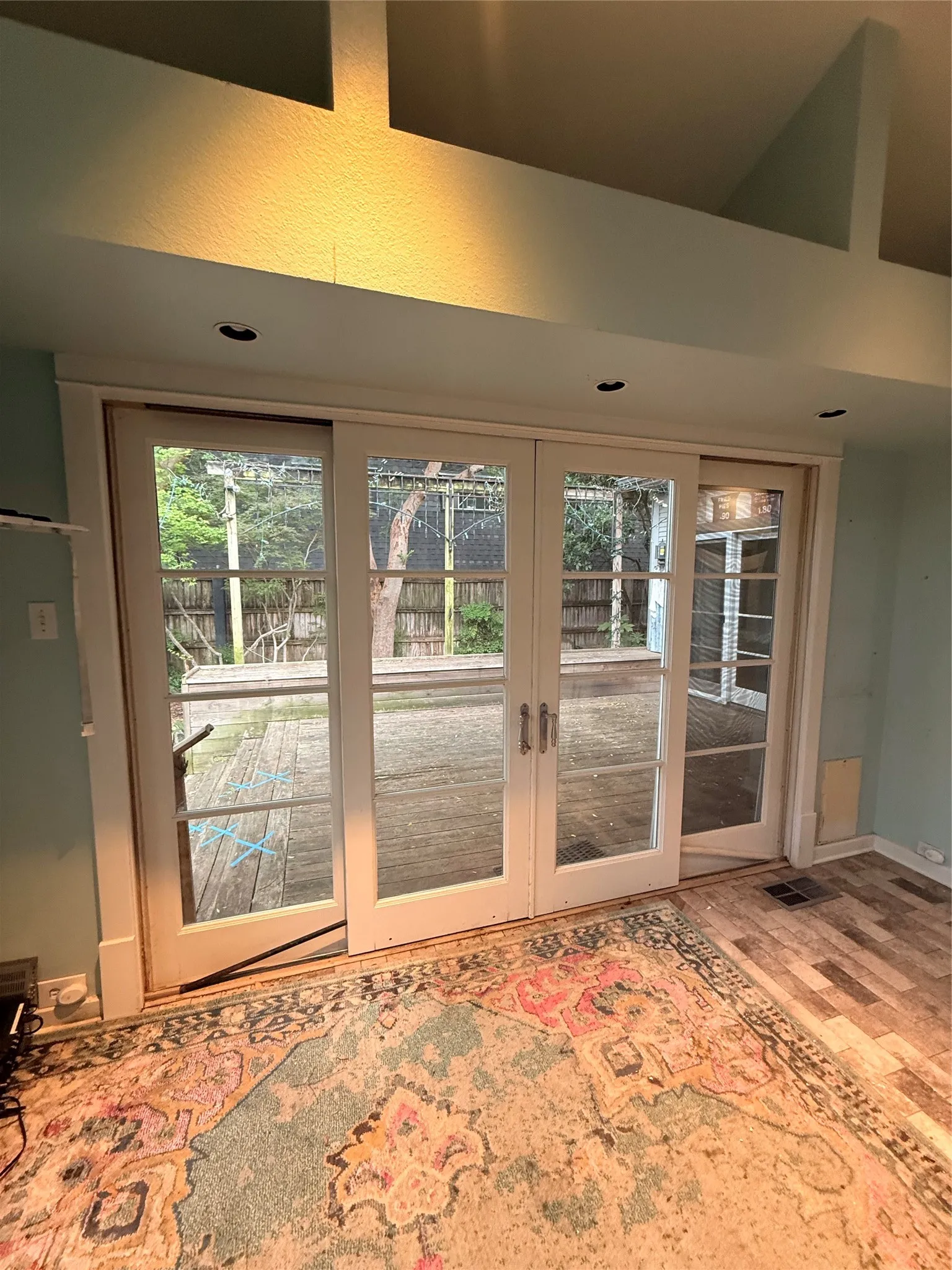 Single Family Residence For Sale in Dallas County , 3918A Bowser Ave, Dallas, Texas 75219, 3 Bedroom, 3 Bathroom, 2 Garage spaces, 2,460 Sqft, built in 1936, mls#21229325, Real Estate Agent in Dallas, Homes For Sale in Dallas county, Homes For Sale in Dallas, Realtor in Dallas Texas, Real Estate Brokerage Independent Realty Texas, Luminita Cordes Realtor